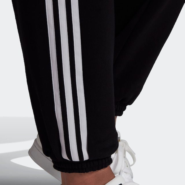 Entdecke adidas Originals Jogginghose »REGULAR« auf
