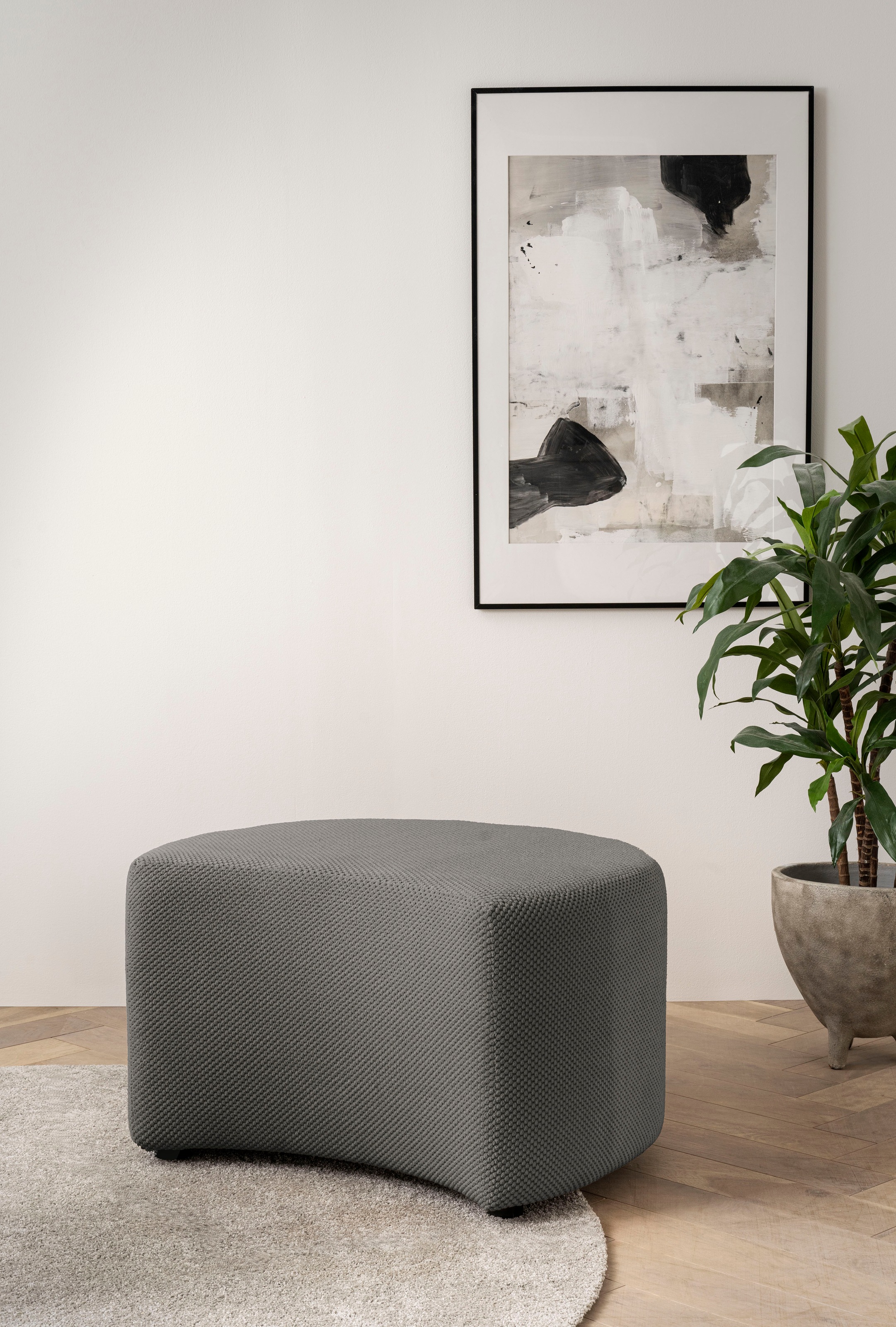 Leonique Hocker »MAISIE, passende Ergänzung zum Big-Drehsessel« MAISIE, in Mega-Cord und Web-Velours