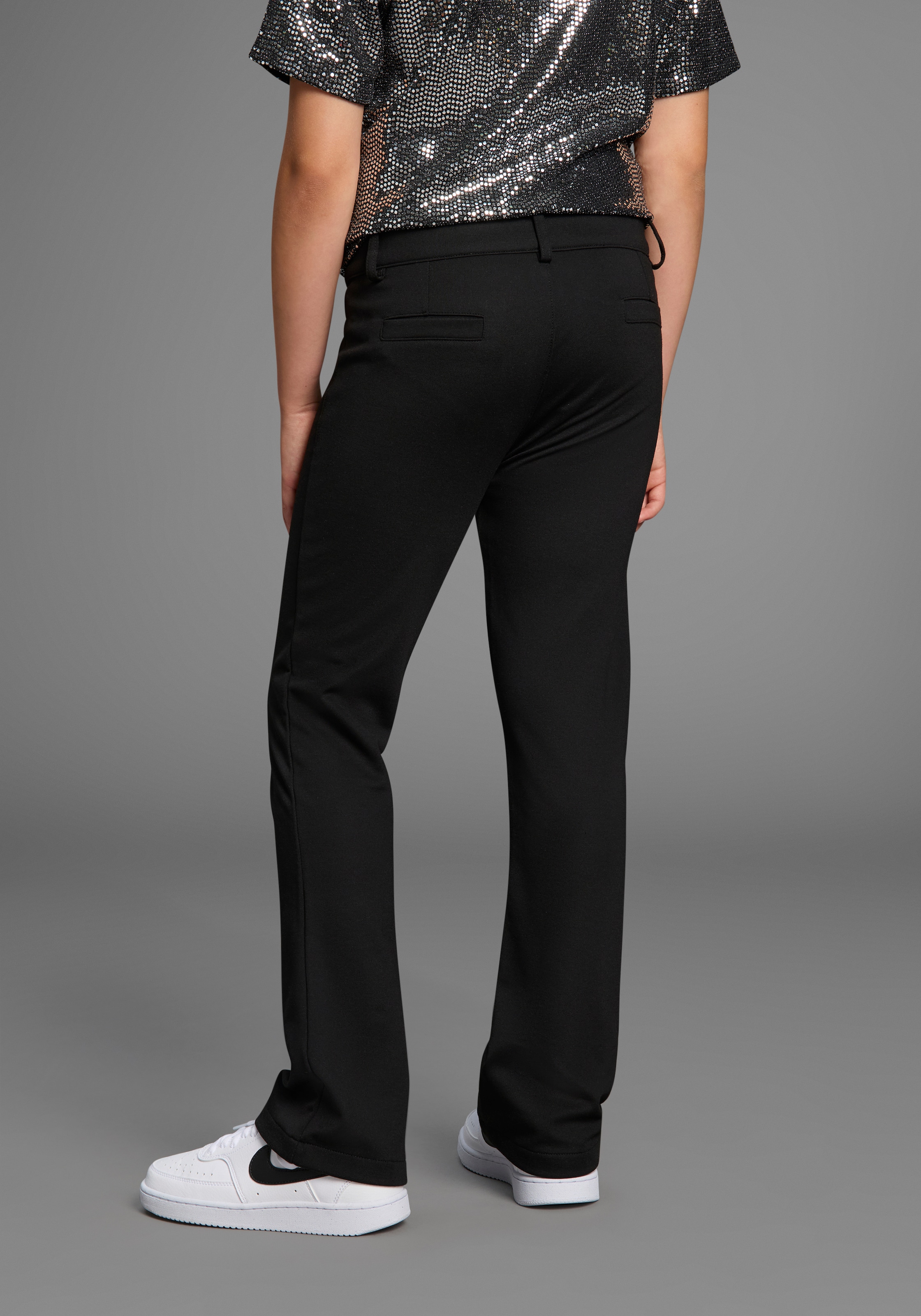 Bruno Banani Pantalon bootcut »Schlaghose, trendige Stretchhose«  NEUHEIT: BRUNO BANANI für TEENS! Bootcut-Hose