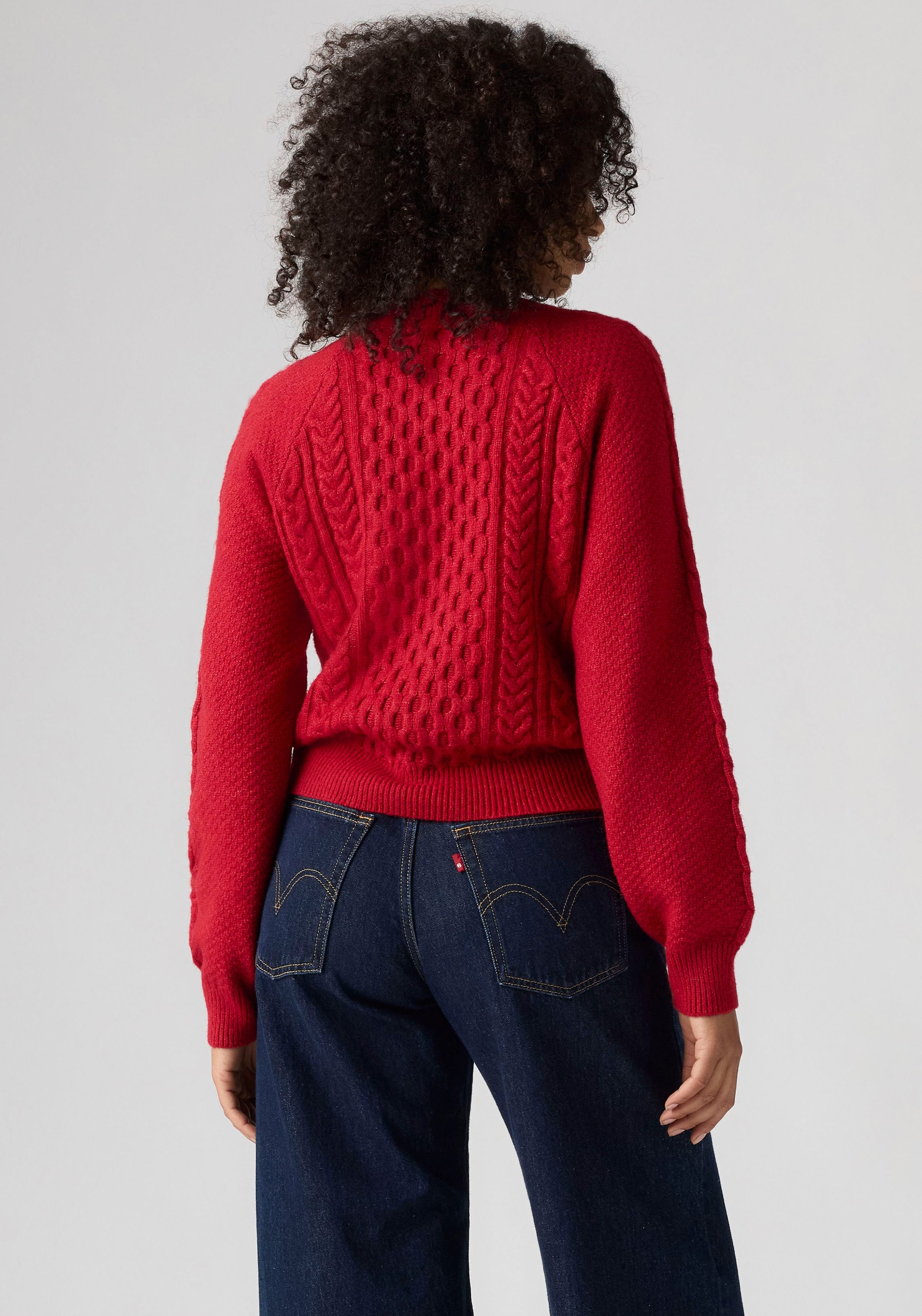 Levi's® Rundhalspullover »JOLIE CABLE CREWNECK SWEATER« mit Zopfmuster, weicher Materialmix