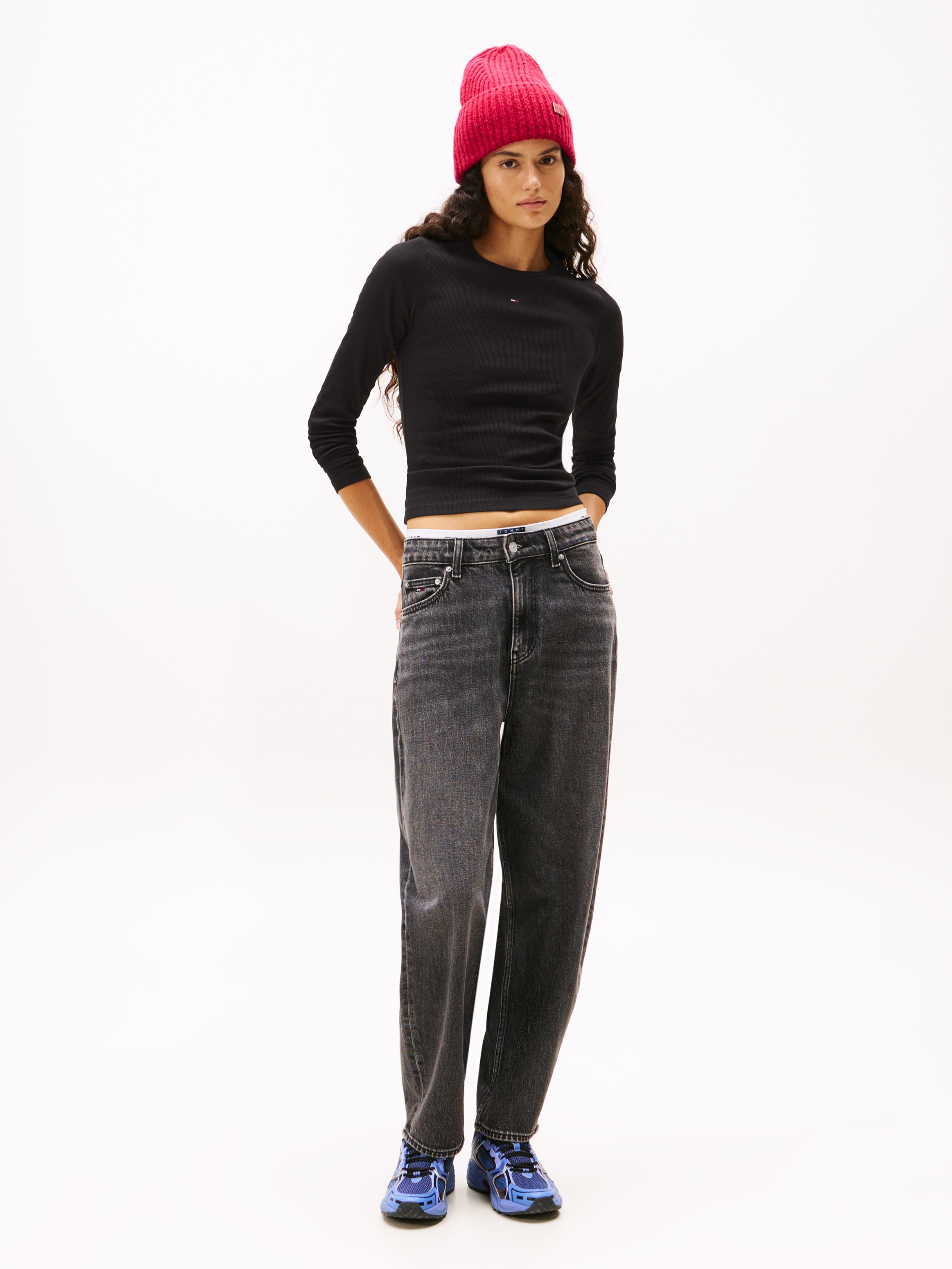 Tommy Jeans Langarmshirt »TJW 2PACK SLIM ESSENTIAL RIB LS«, (Packung, 2 tlg., 2er-Pack), in Rippoptik, mit Logostickerei