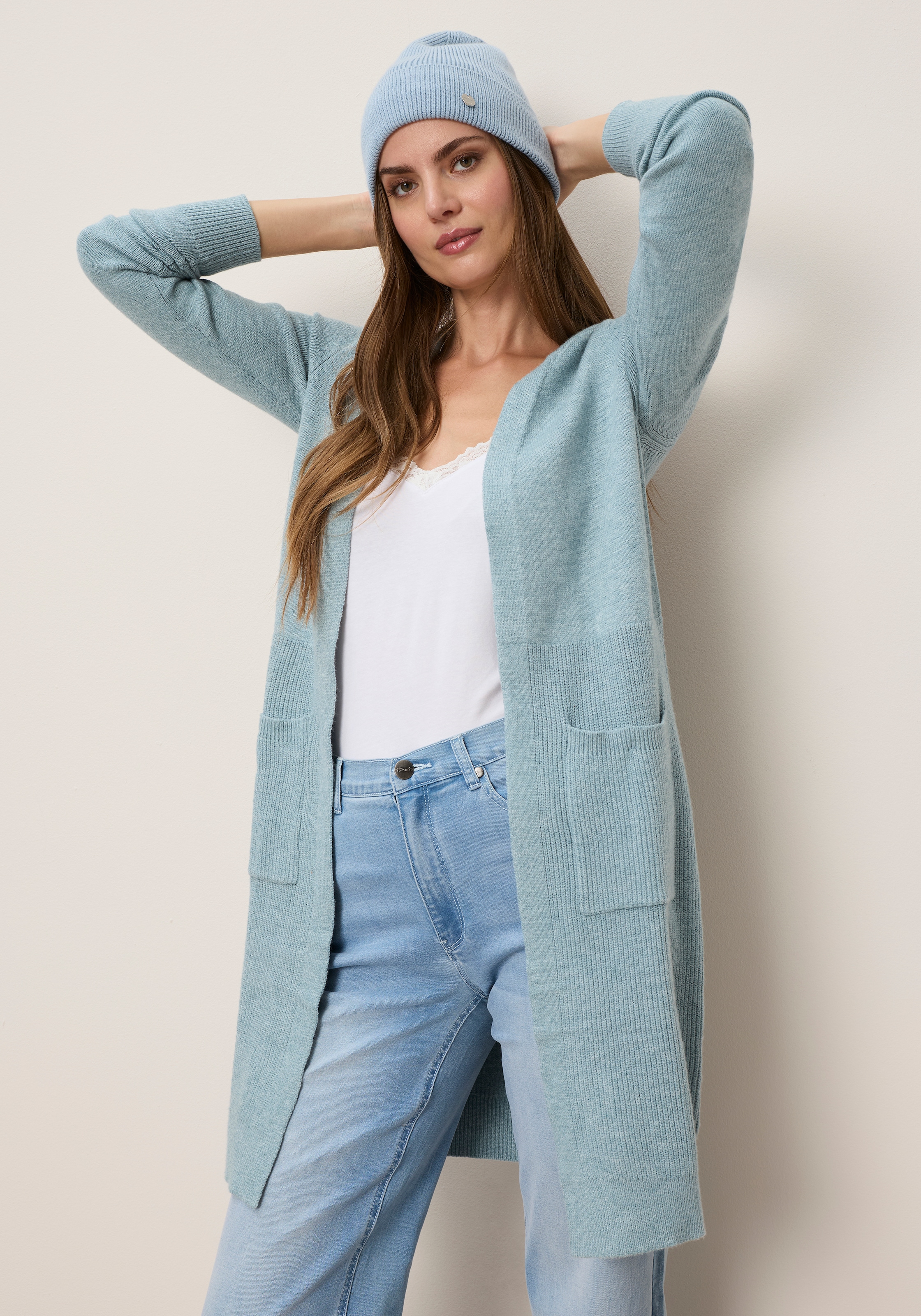 Image of Tamaris Strickjacke "mit Taschen, lässig geschnitten" aus weicher Viskosemischung