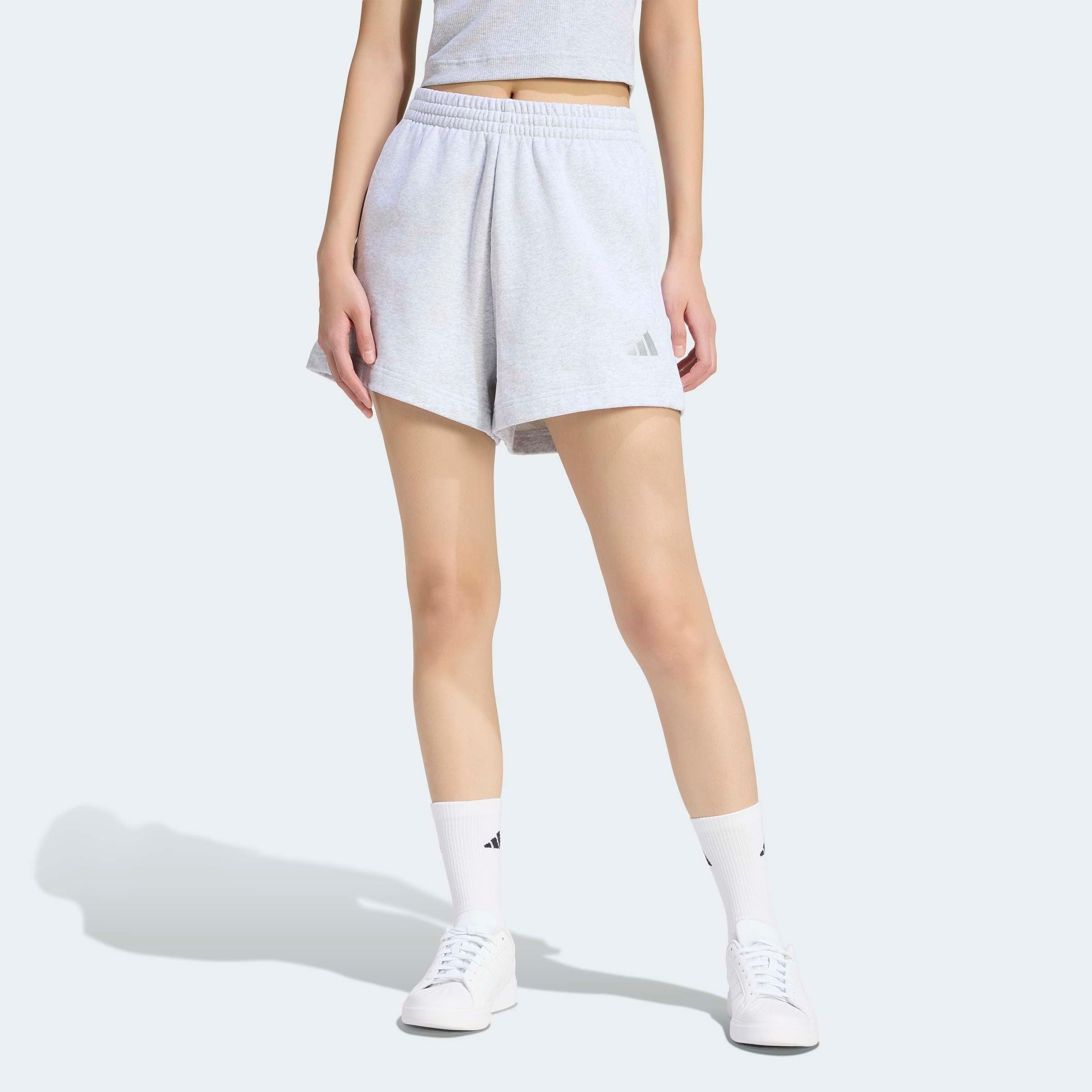 Image of adidas Sportswear Shorts "ADIDAS KIT, KLEINES LOGO" Schwere Premium-Qualität, robuste Stoffsruktur