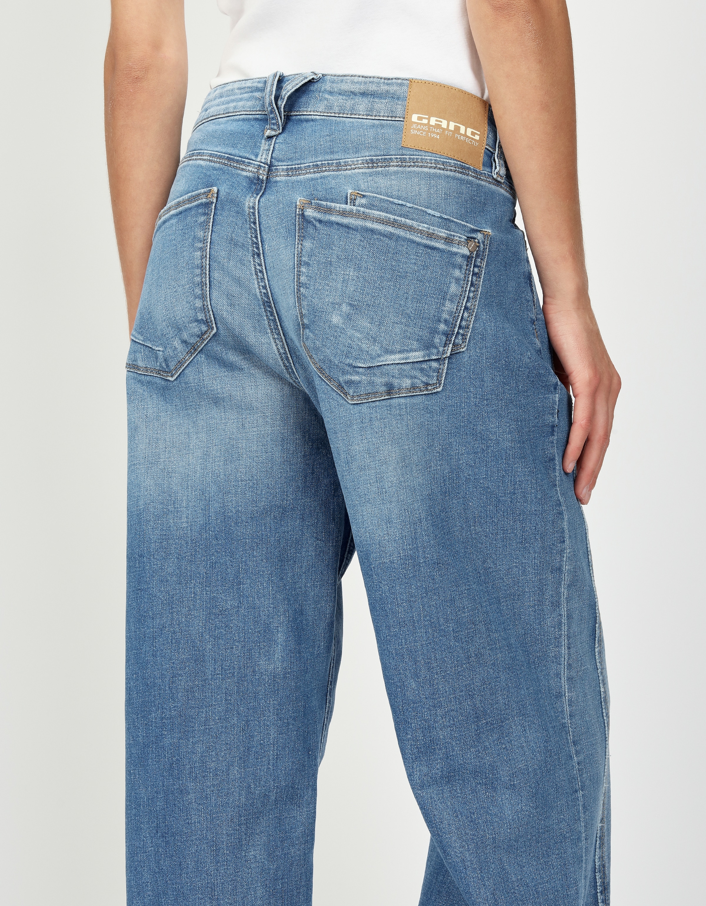 GANG Loose-fit-Jeans »94FANNY«, mit aufwändiger Schnittführung