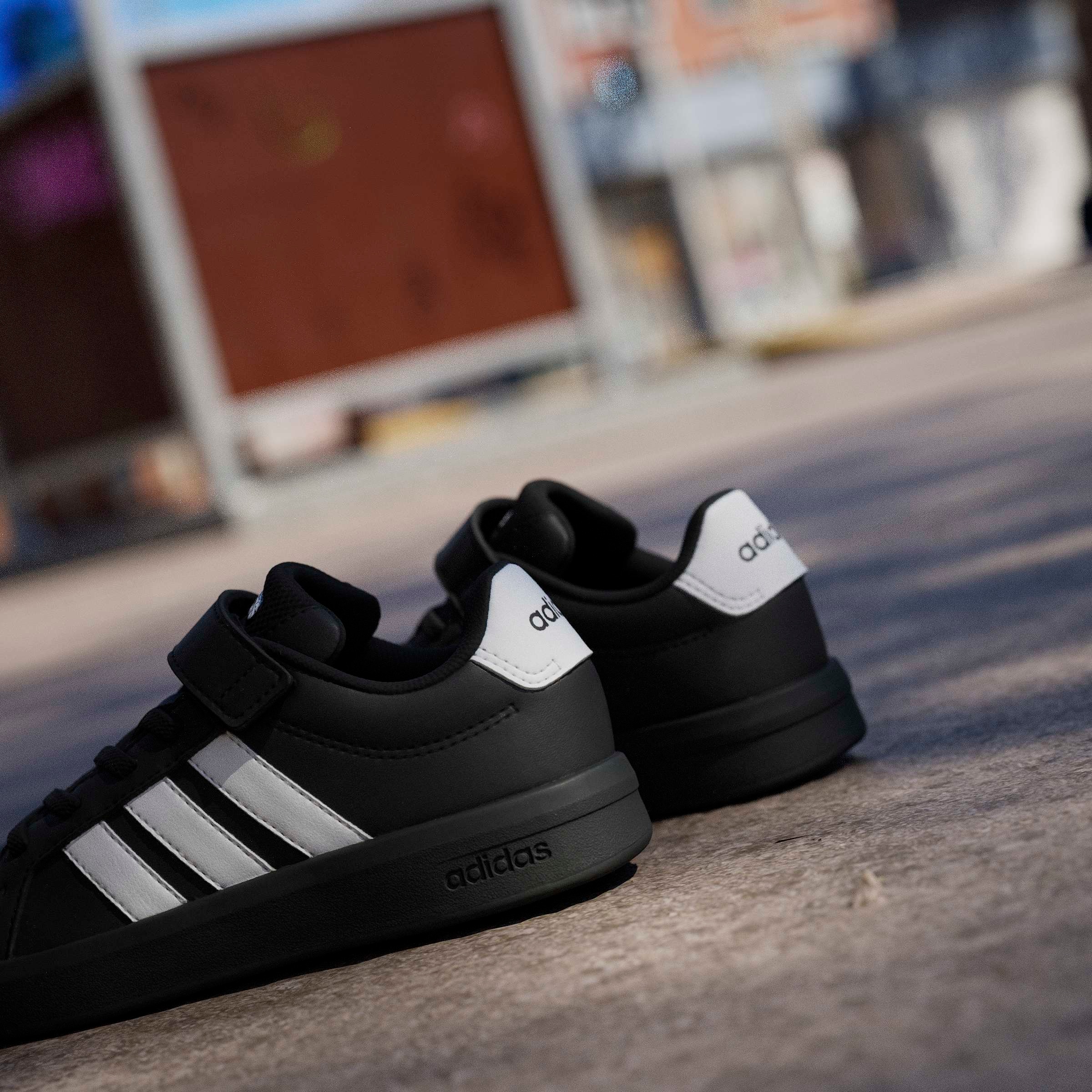 adidas Sportswear Sneaker »GRAND COURT 3.0 SCHUHE FÜR KINDER«  mit Klettverschluss, für Kinder
