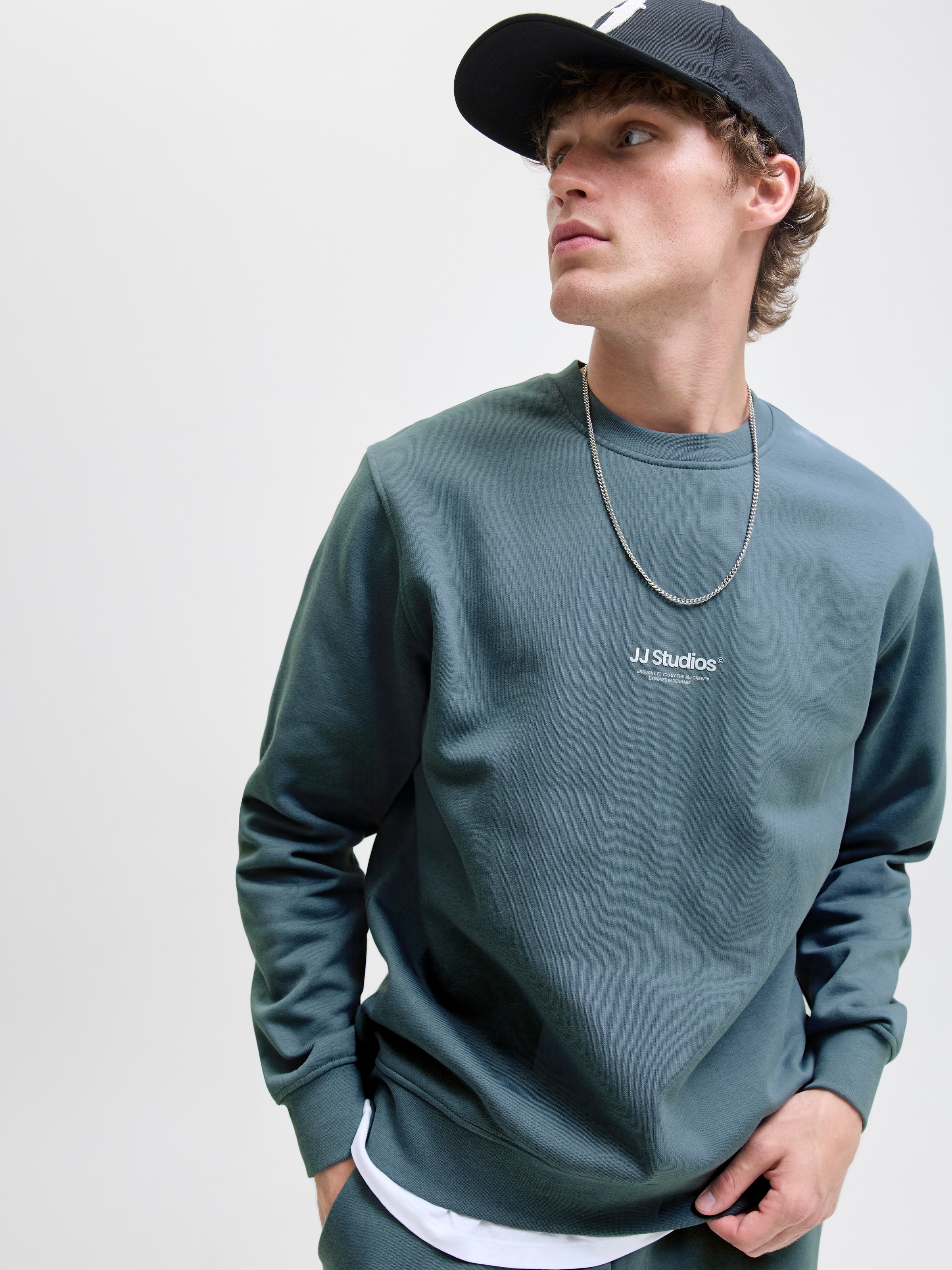 Jack & Jones Sweatshirt »JJESOHO SWEAT CREW NECK NOOS«, Baumwollmischung, relaxed fit

