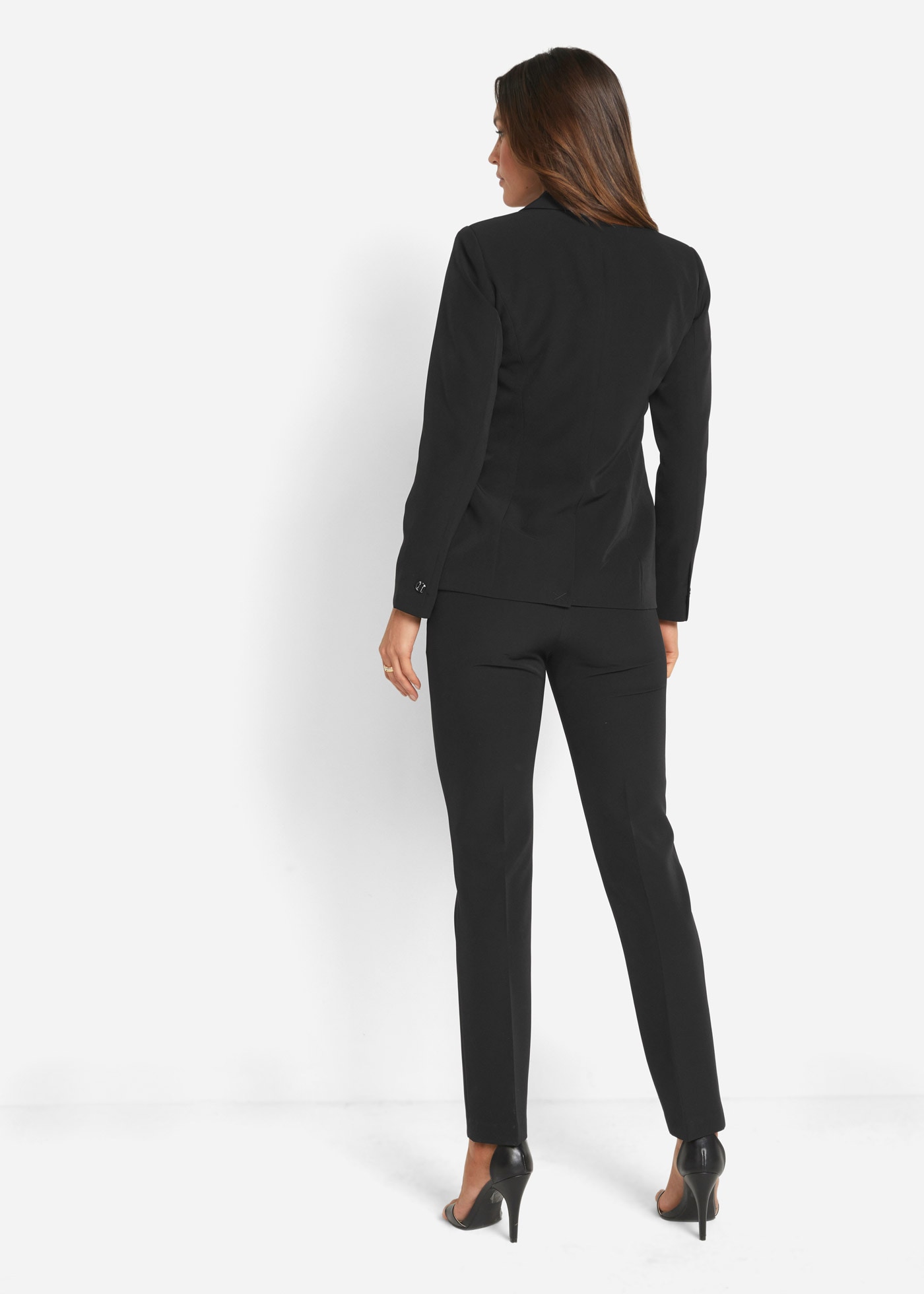 bonprix Hosenanzug »Hosenanzug (2-tlg.Set)« Set, 2 tlg. schmal bestehend aus Blazer und Hose, vollständig gefüttert, schmale Passform
