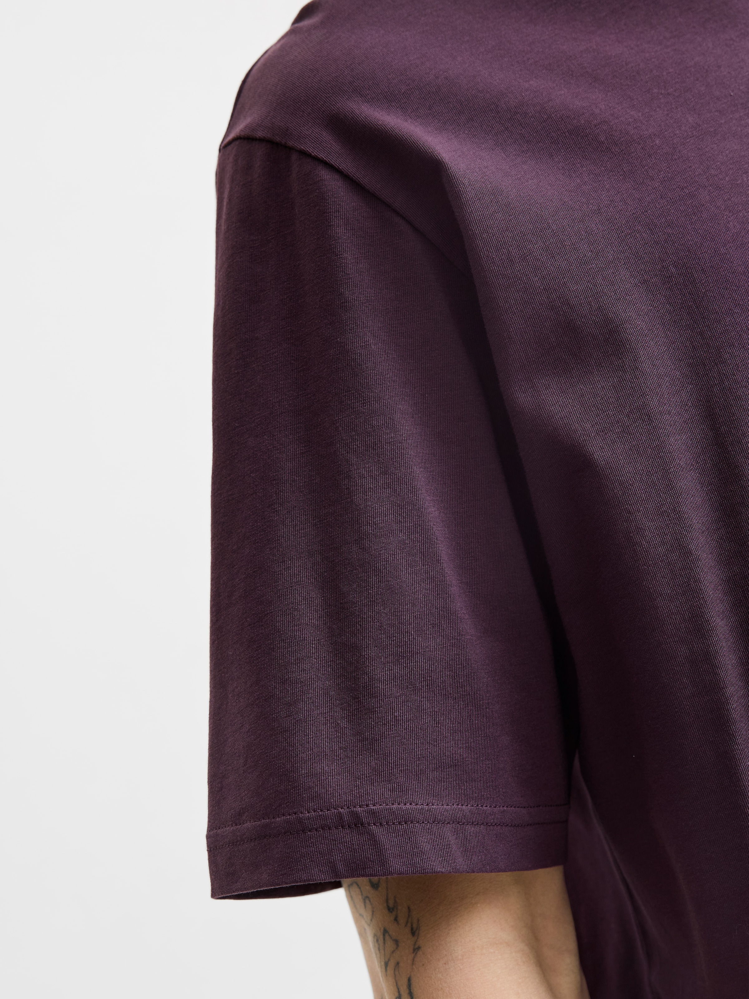 Jack & Jones Rundhalsshirt »JJESTAR mit Pigmentprint und Baumwollgefühl«, bedruckt, modisch, relaxed fit, Baumwolle, Rundhals