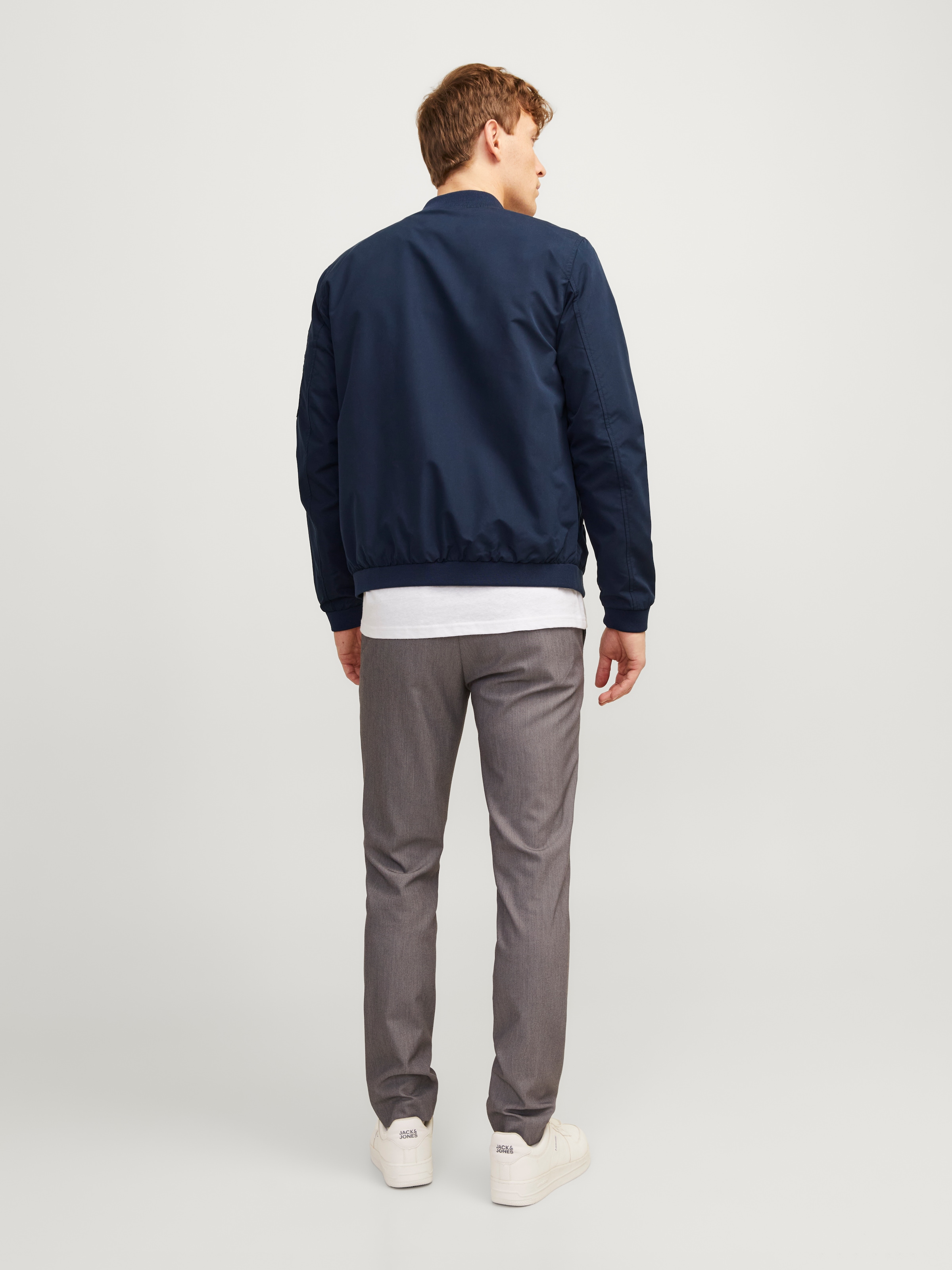 Jack & Jones Blouson »JJERUSH mit Stehkragen und Reissverschlusstaschen« ohne Kapuze unifarben, modisch, regular fit, Polyester