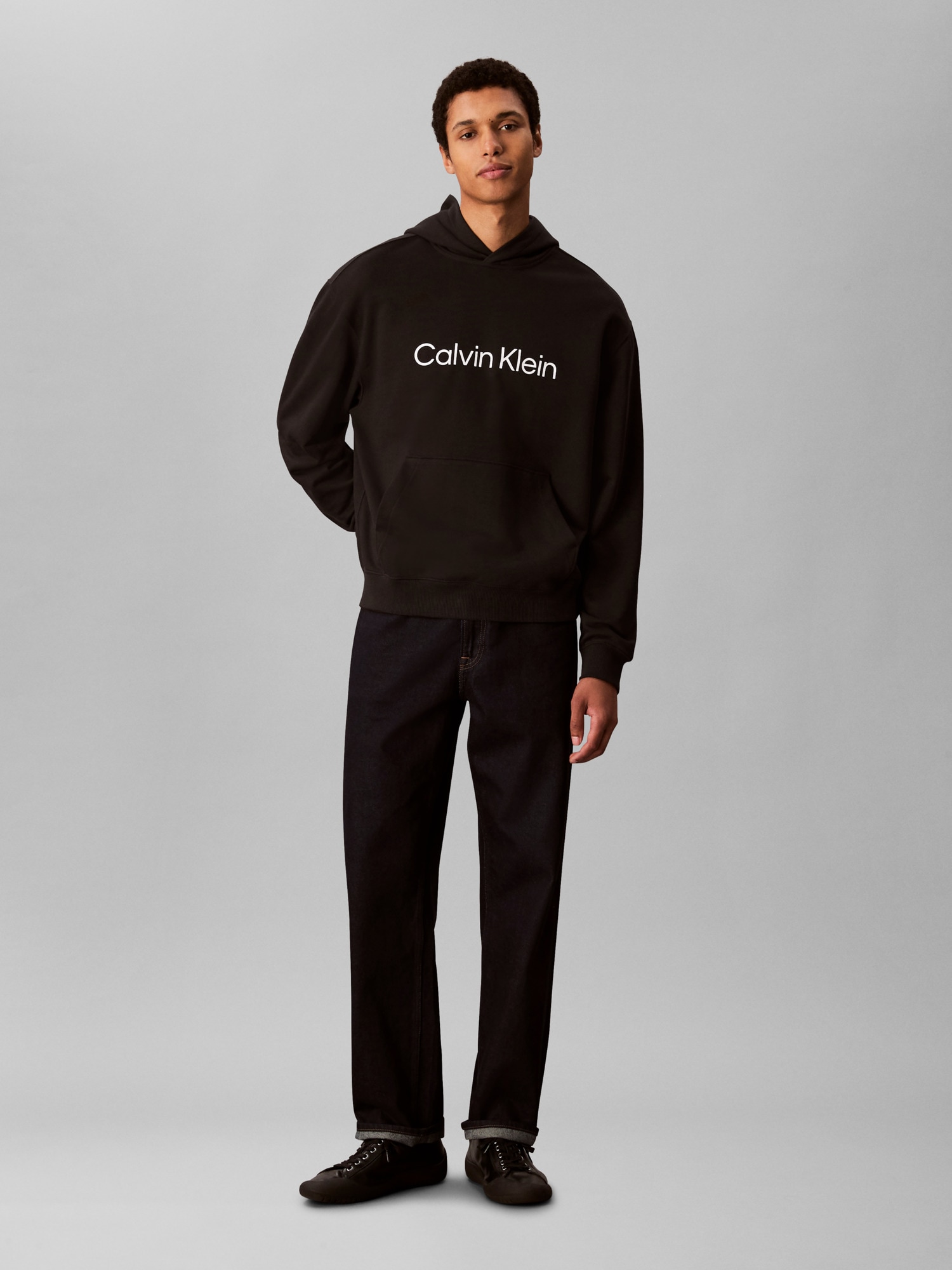 Calvin Klein Sweat à capuche »LS EU STANDARD LOGO 350TERRY PO«, Mit Rundhalsausschnitt, regular fit
