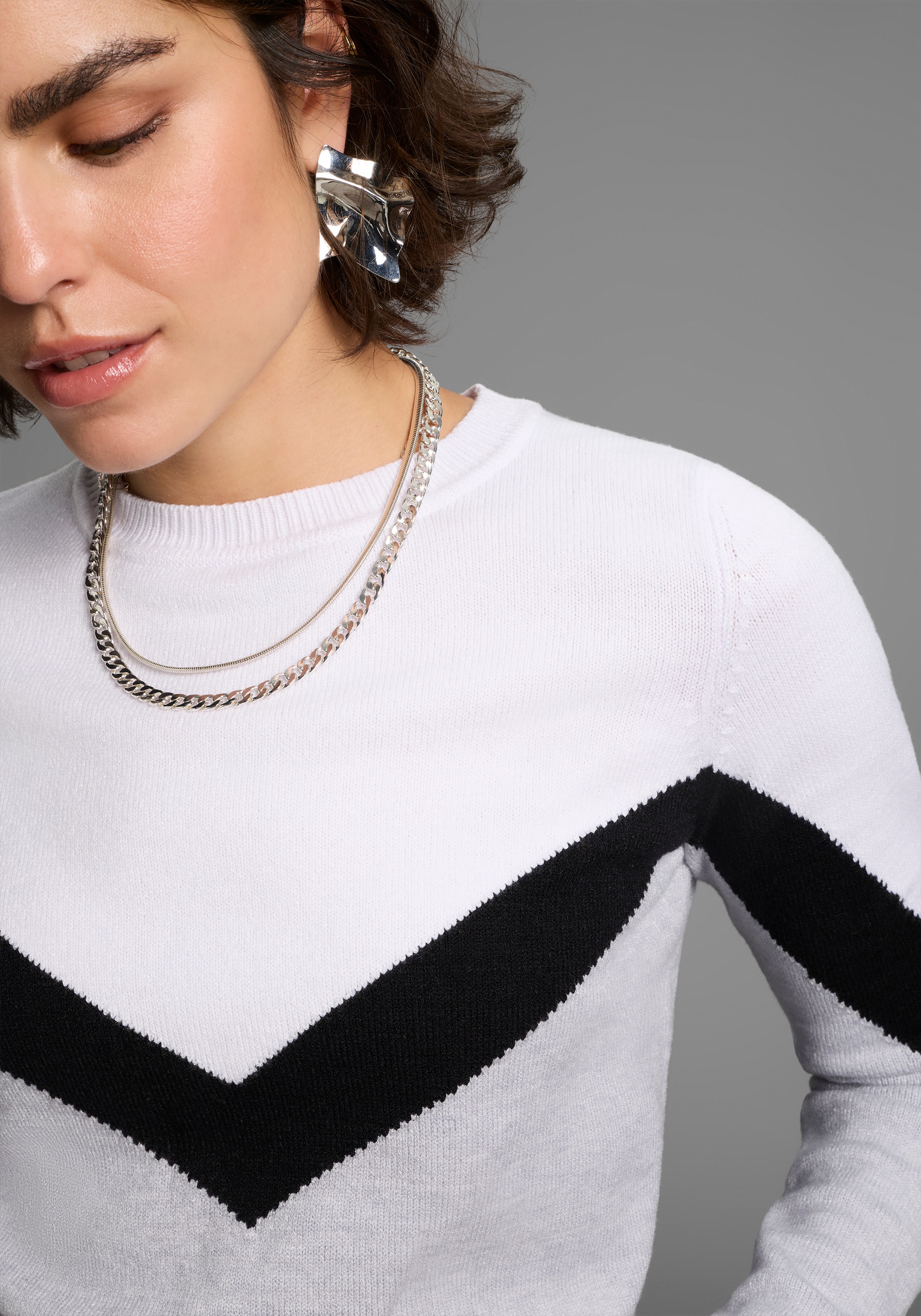 Laura Scott Rundhalspullover, mit Zickzackmuster - NEUE KOLLEKTION