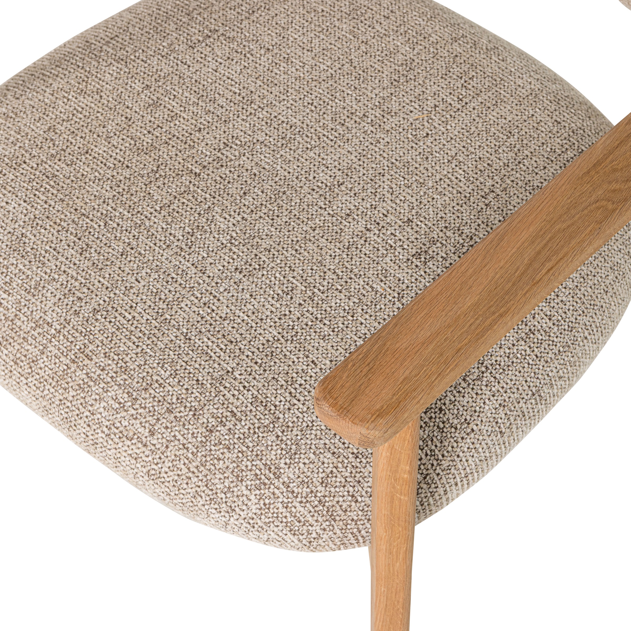 WOOOD Loungesessel »Udar mit Eichenholzgestell und More-Melange-Bezug, B68 x T75 x H76 cm« Sehr hohe Verschleissfestigkeit, Armlehnen integriert, Tragkraft 120 kg