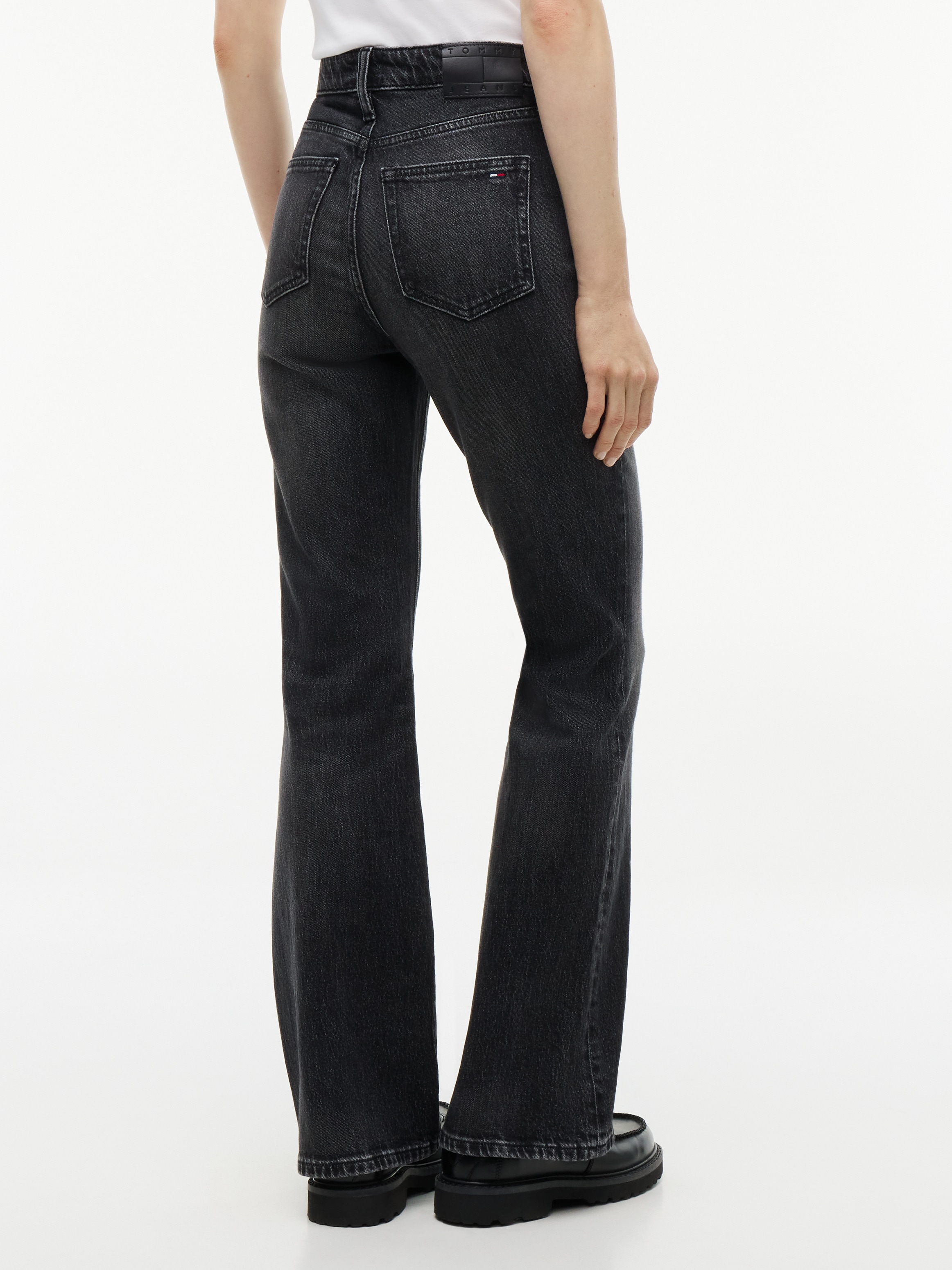 Tommy Jeans Jeans bootcut »SYLVIA HIGH RISE BOOTCUT DJ0187« mélange de coton