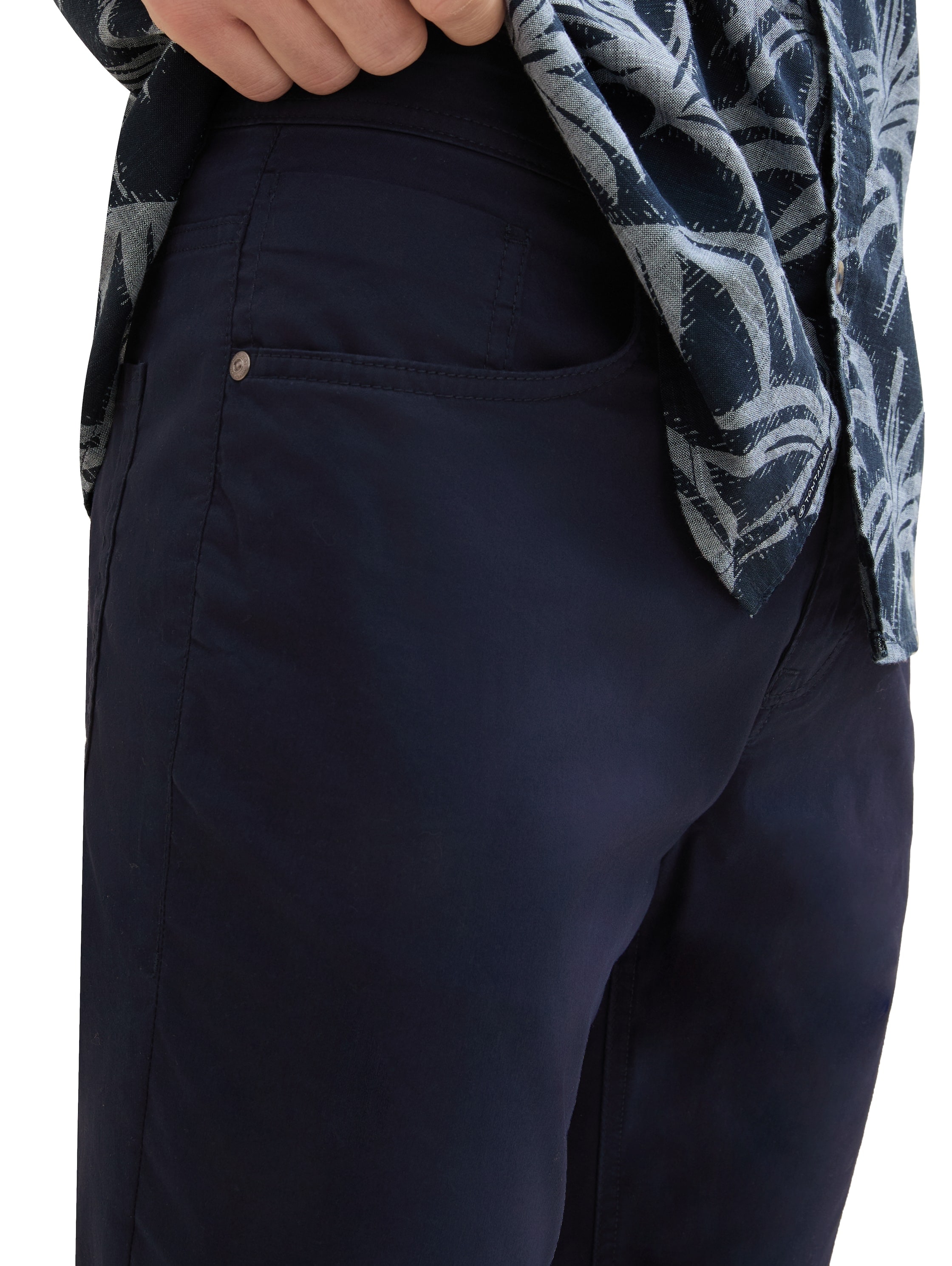TOM TAILOR 5-Pocket-Hose, mit Marken-Badge auf der Rückseite