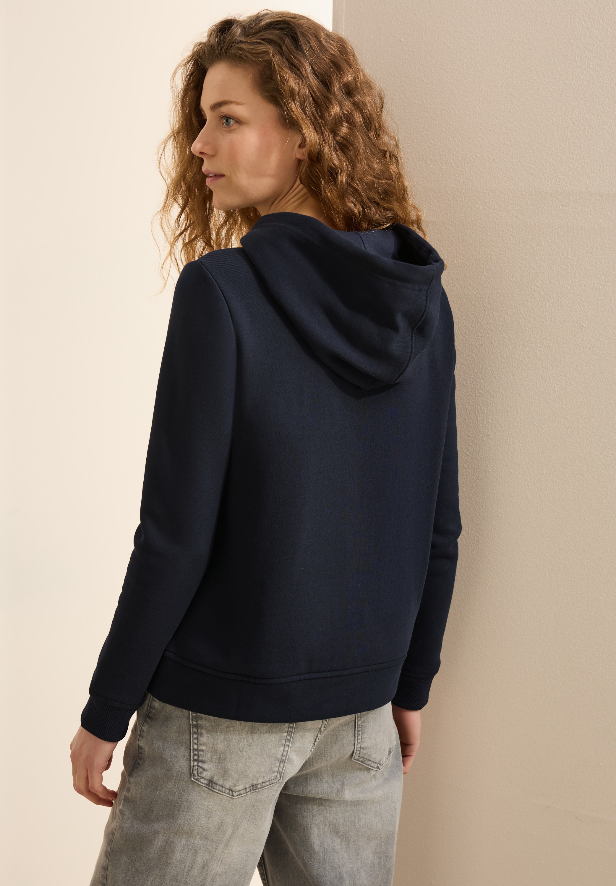 Cecil Hoodie, mit Artwork