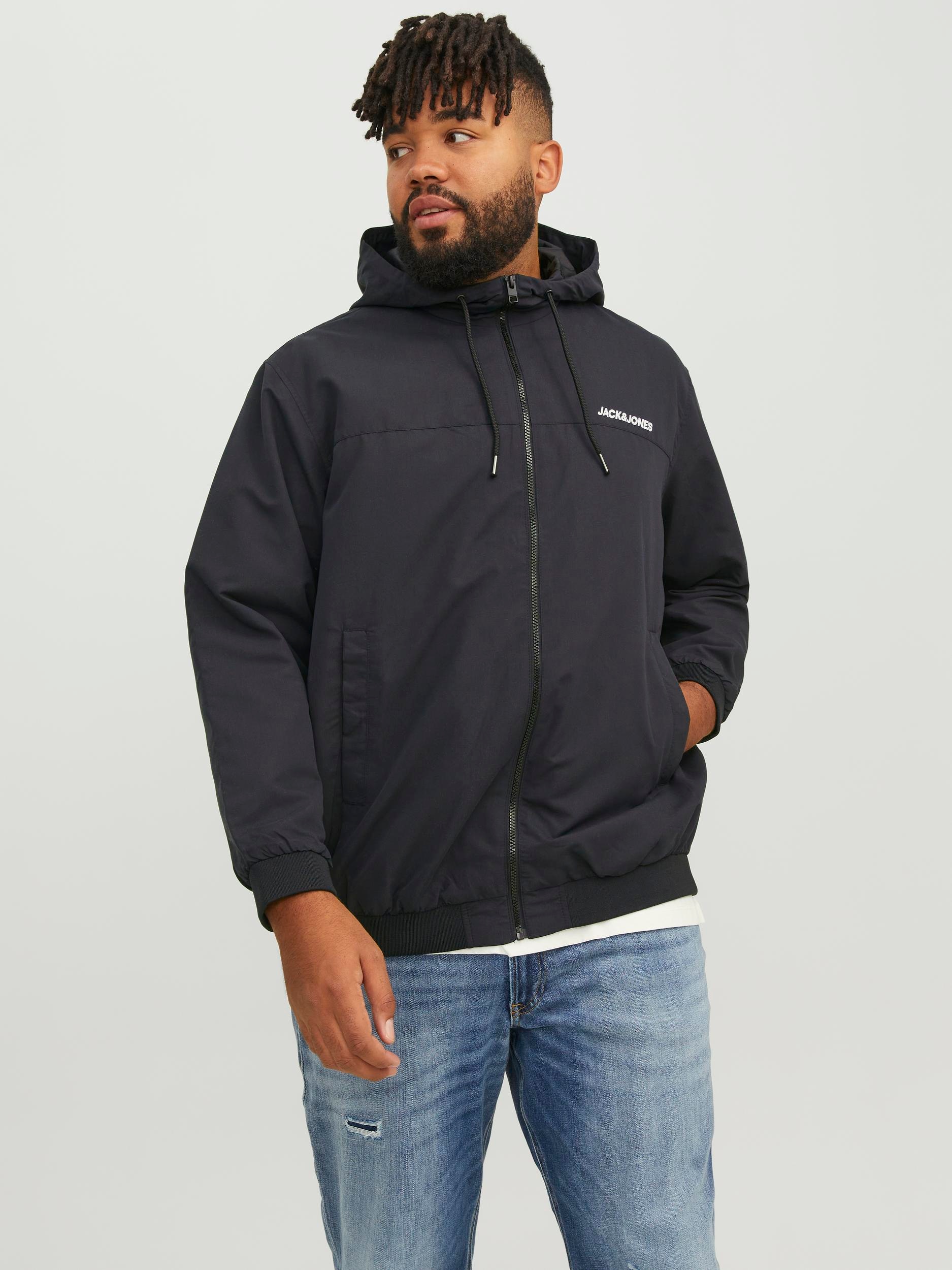 Image of Jack & Jones PlusSize Bomberjacke "JJERUSH HOOD BOMBER NOOS PLS" mit Kapuze mit Logo Schriftzug