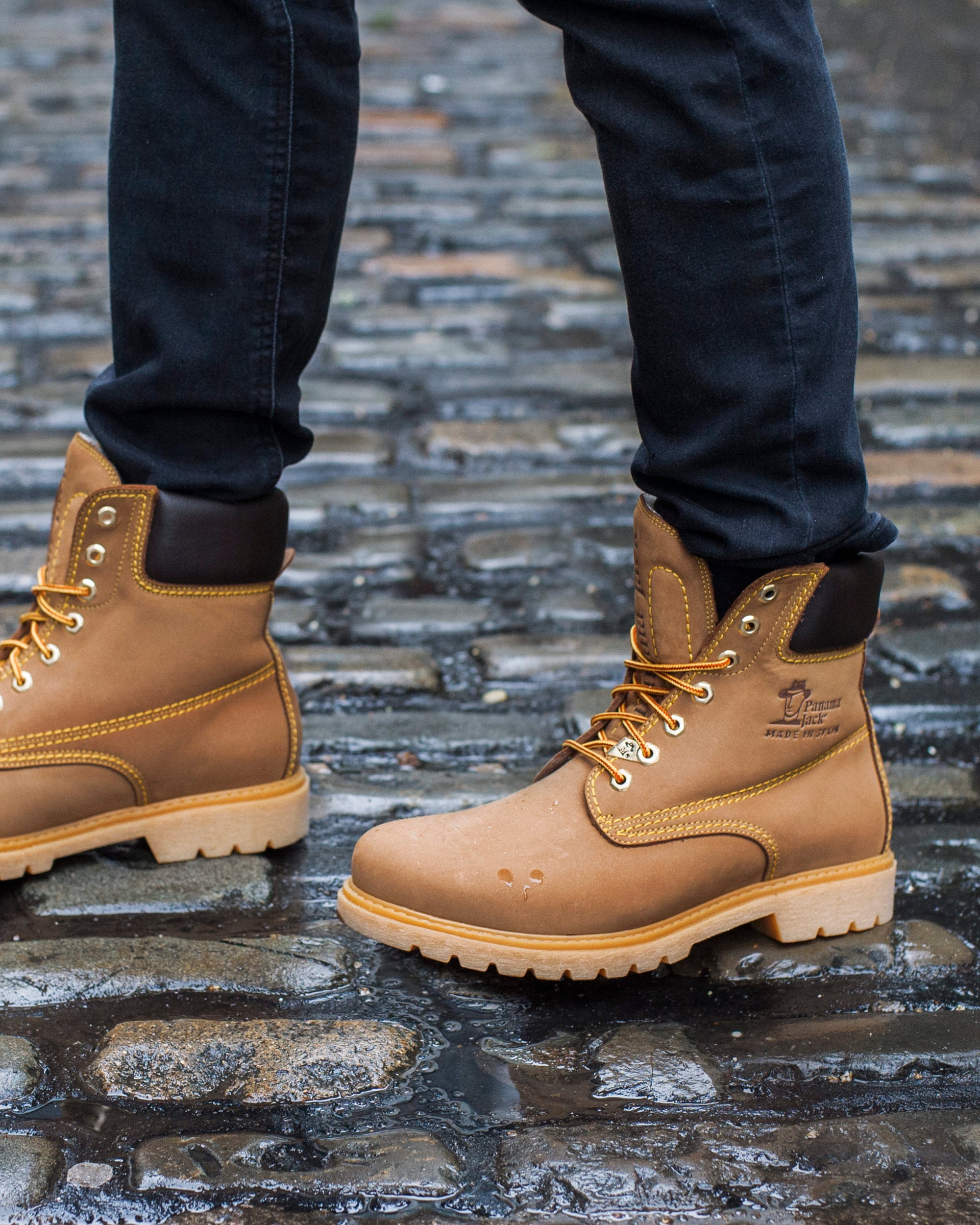 Panama Jack Winterboots  , Winterstiefelette, Schnürboots, Outdoorschuh mit Kontrastbesatz