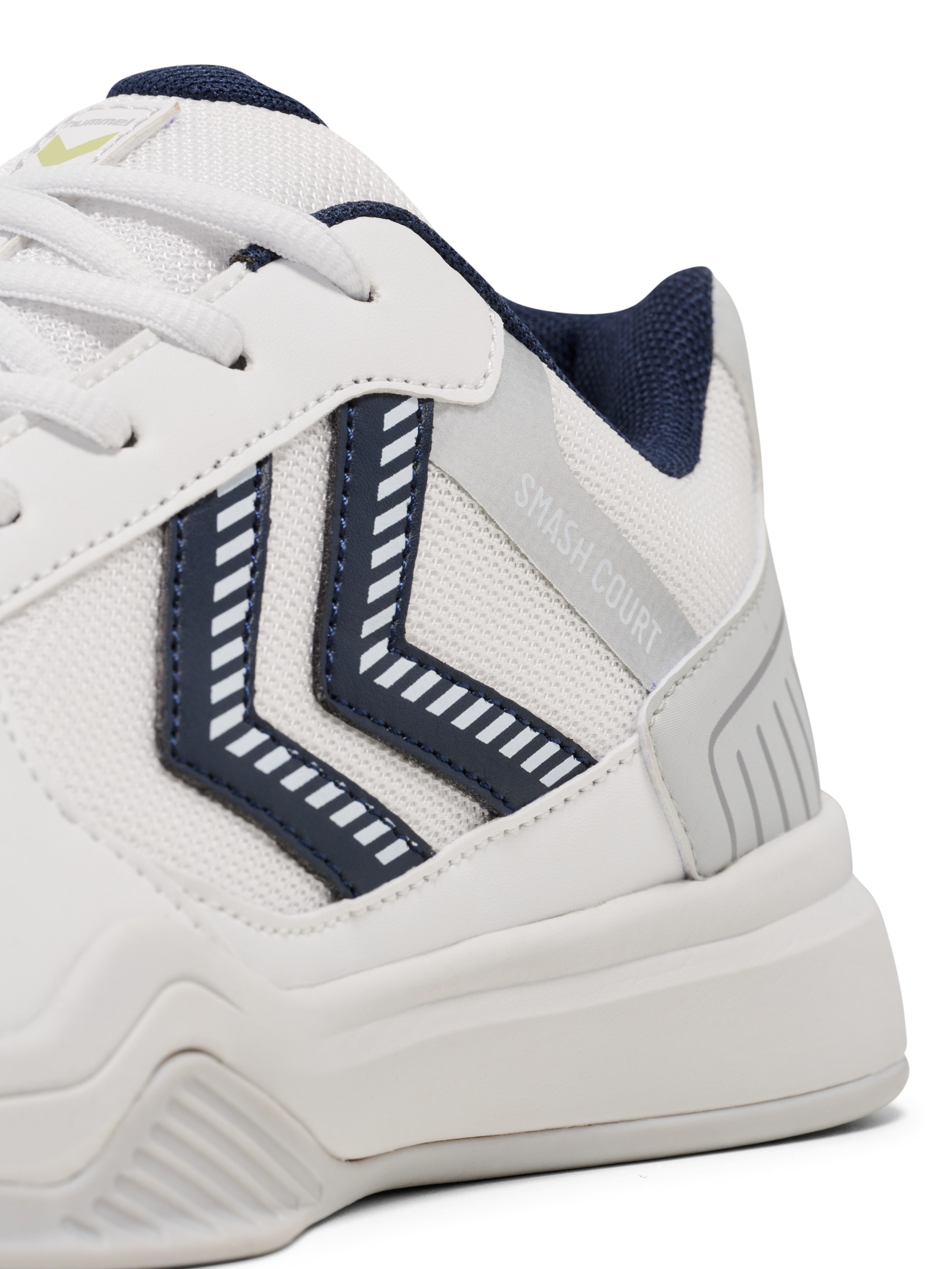 hummel Chaussures d'intérieur »ALL COURT«  respirant, semelle non marquante