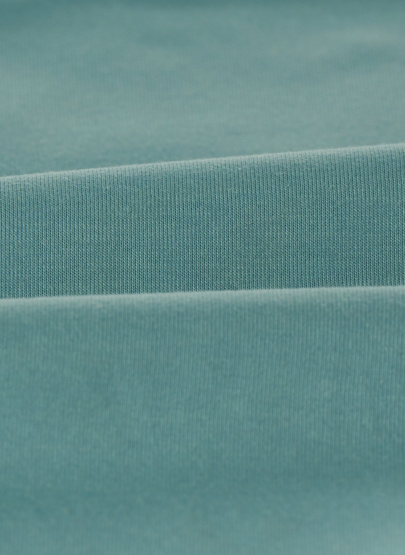 Trigema T-Shirt »TRIGEMA T-Shirt mit Knopfleiste DELUXE Baumwolle«, (1 tlg.)