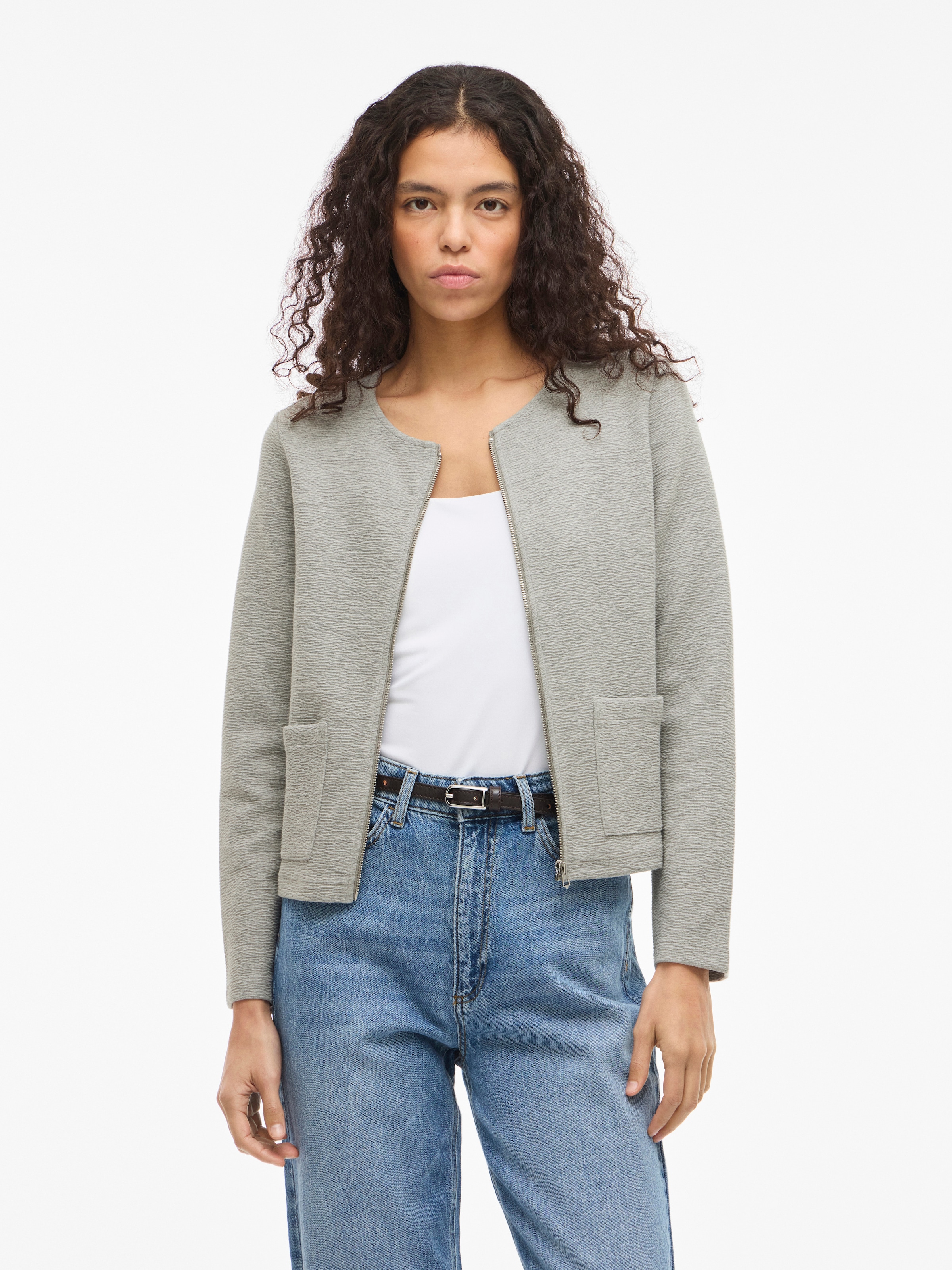 Image of Vila Kurzblazer "VIGARDEN L/S SHORT CARDIGAN - NOOS"