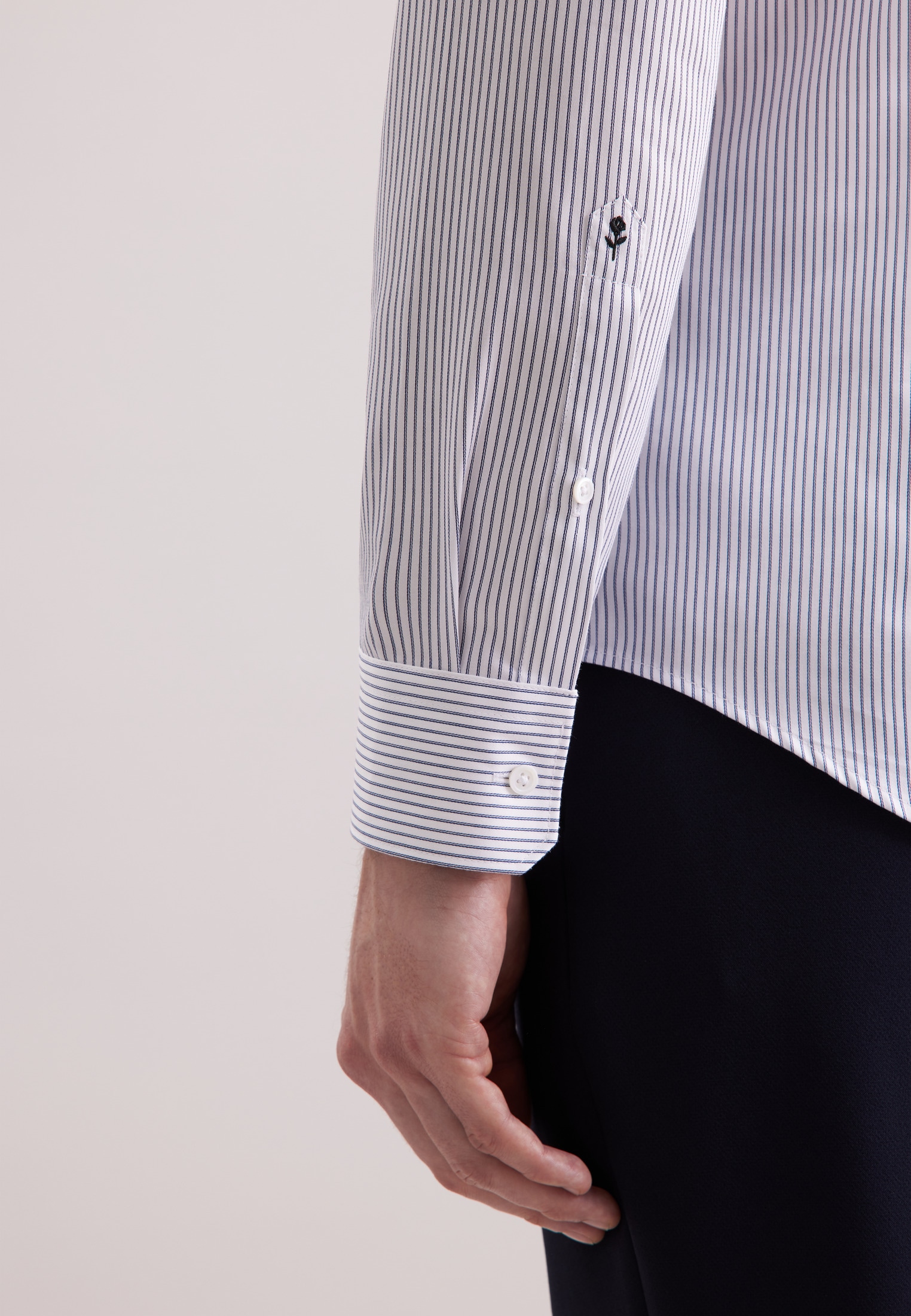 seidensticker Businesshemd »Schwarze Rose« Slim 1/1 Kentkragen Gestreift