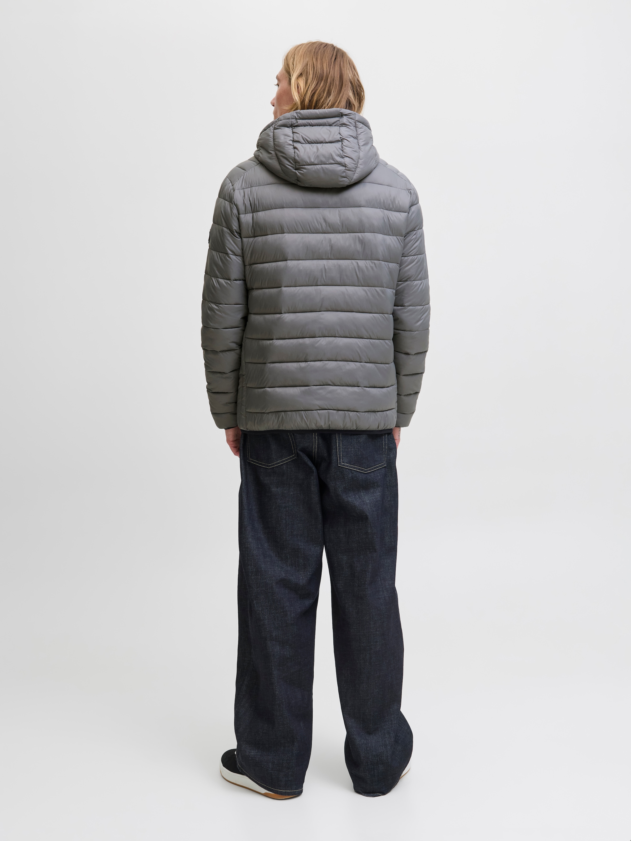 Jack & Jones Veste matelassée »JJEBRADLEY LIGHT PUFFER HOOD NOOS« mit Kapuze