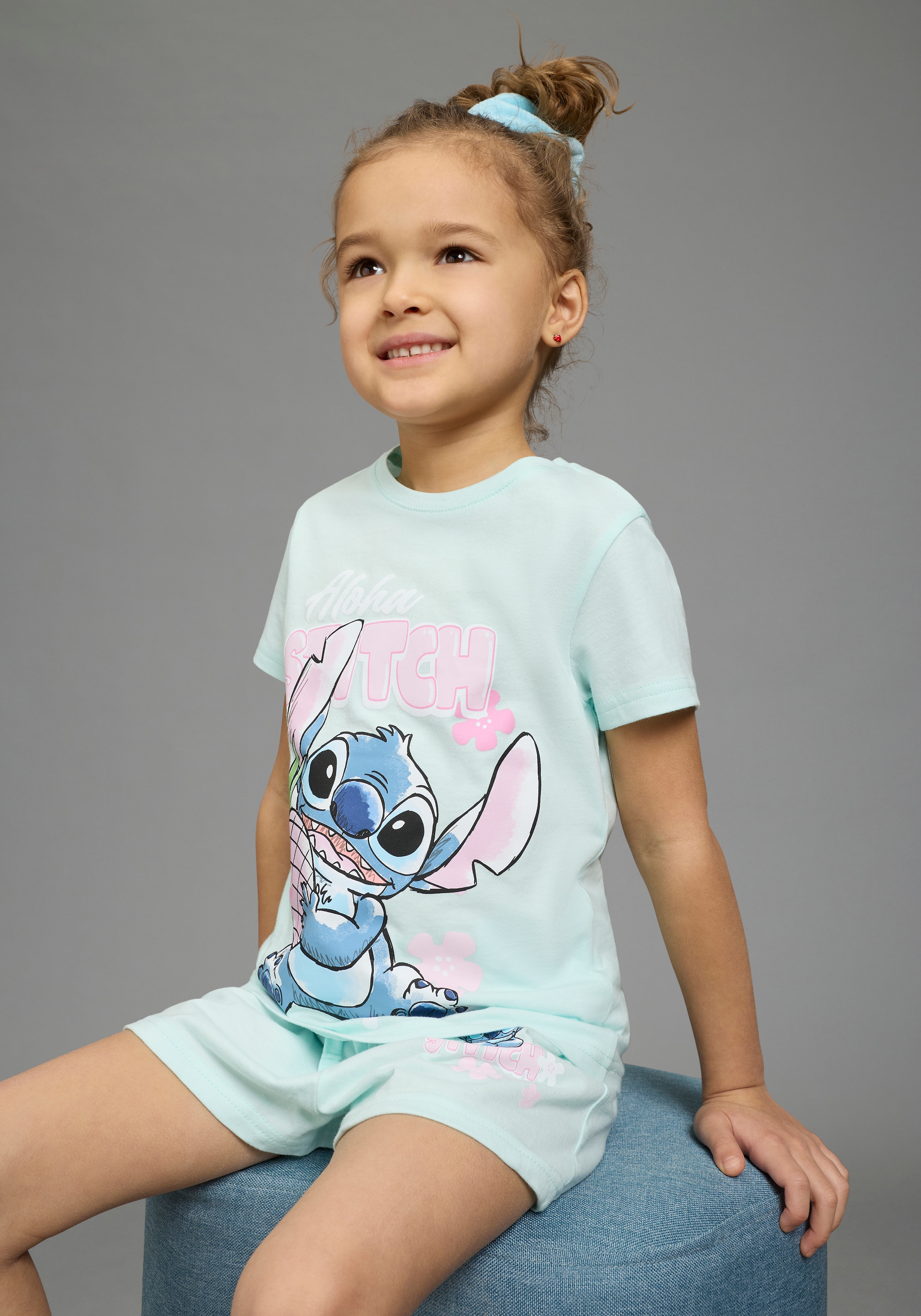 KIDSWORLD Shirt & Shorts »STITCH 2tlg. Set von Disney« Set, 2 tlg. verschiedene Grössen, bedrucktes Design, aus Baumwolle