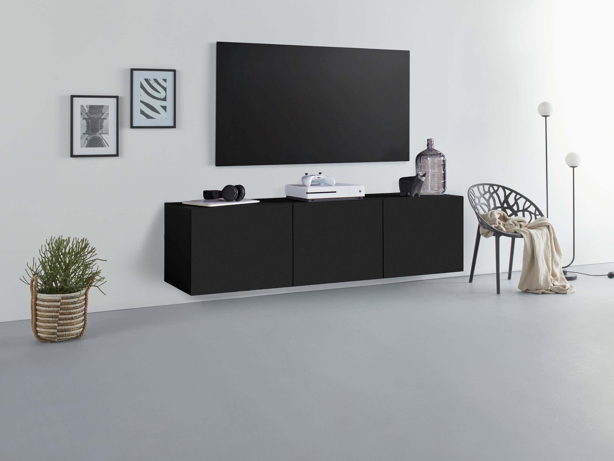 Image of borchardt Möbel Lowboard "Sophia, TV-Schrank mit 3 Türen, hängend oder stehend"