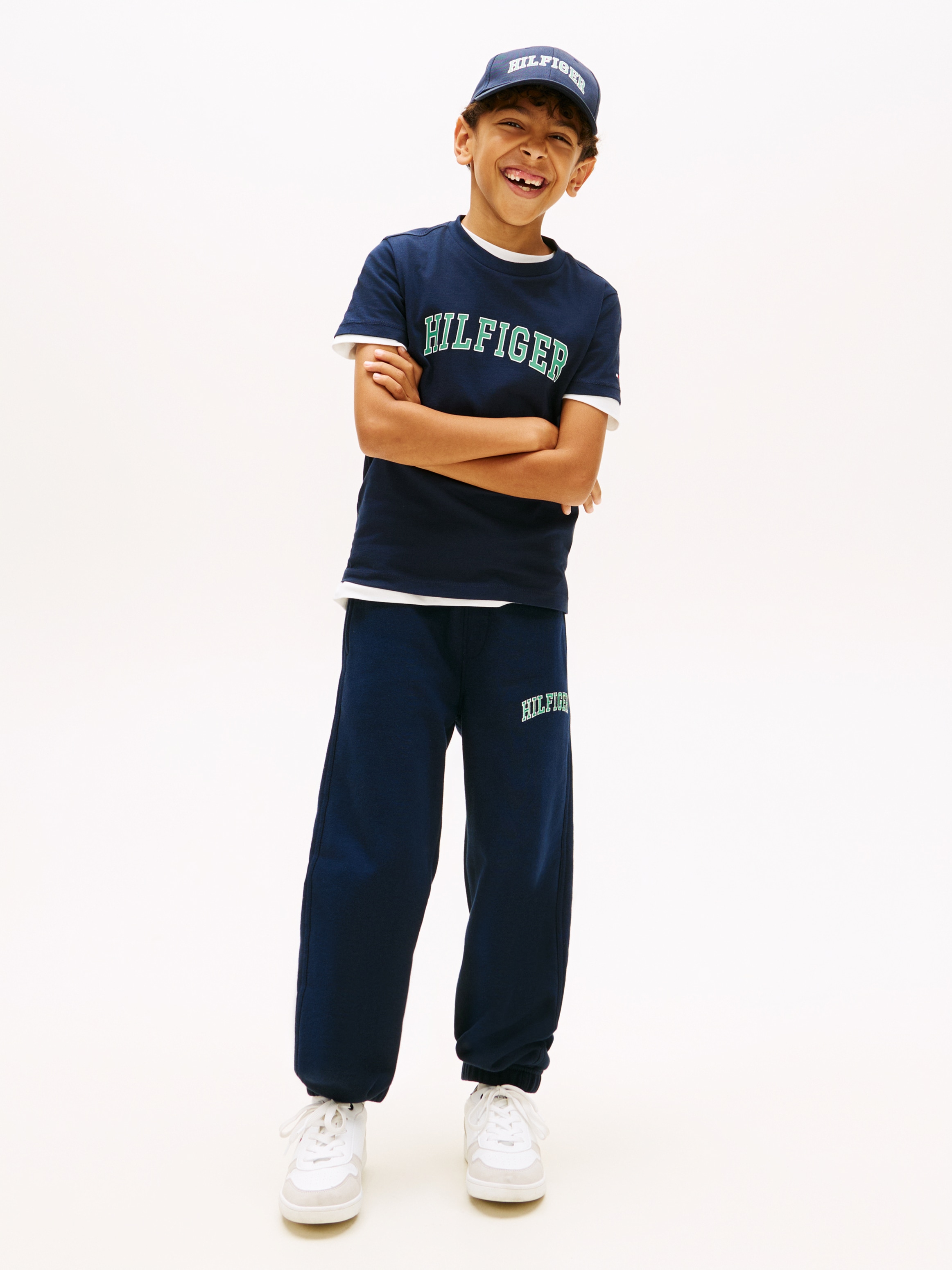 Tommy Hilfiger T-Shirt Regular Fit, grosser Druck, für Kinder bis 16 Jahre