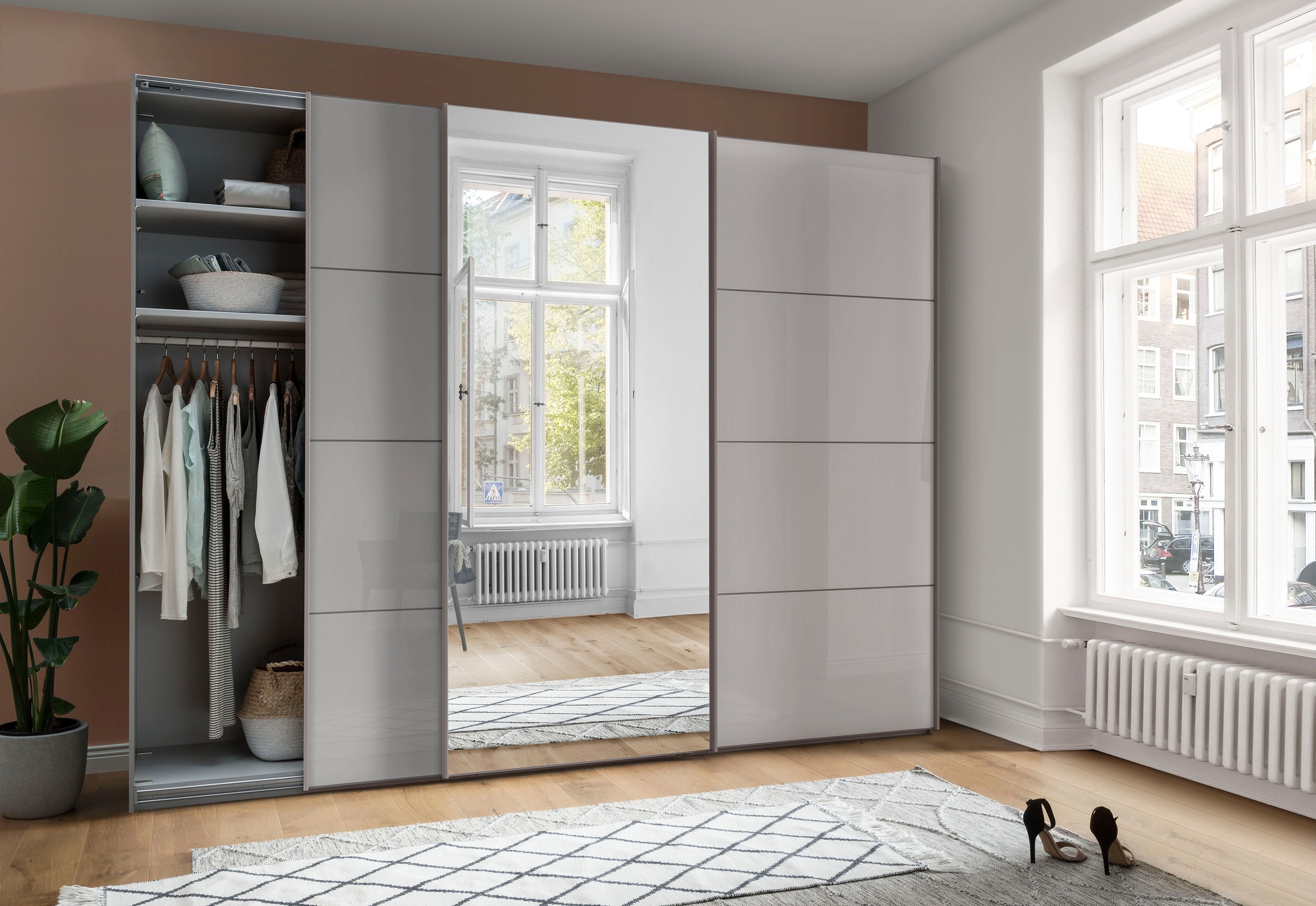 WIEMANN Schwebetürenschrank »Kos«, mit Spiegeltür und Schattenfuge