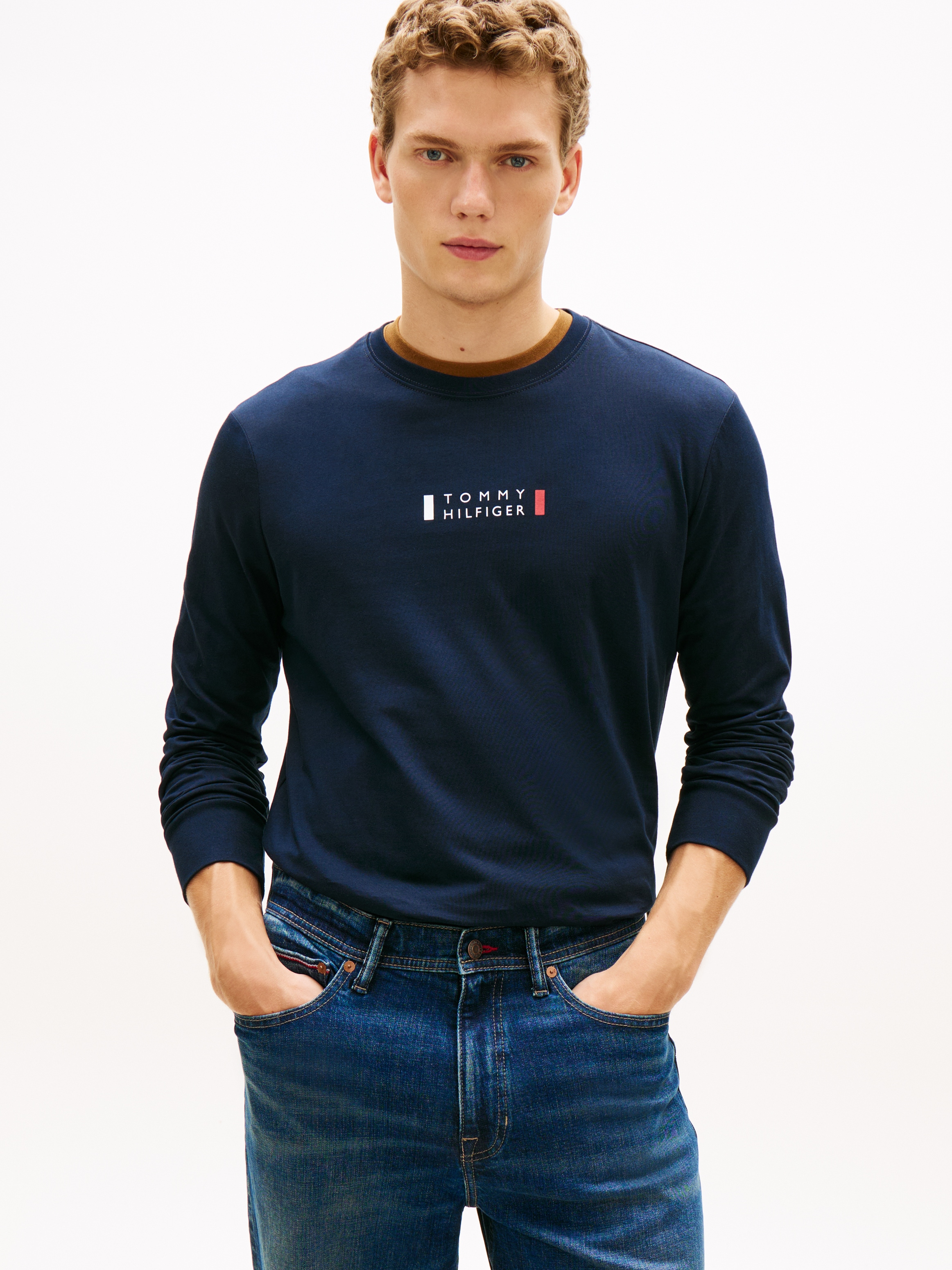 Image of Tommy Hilfiger Longsleeve "BRAND LOVE" Jersey, Rundhals, mit Logo