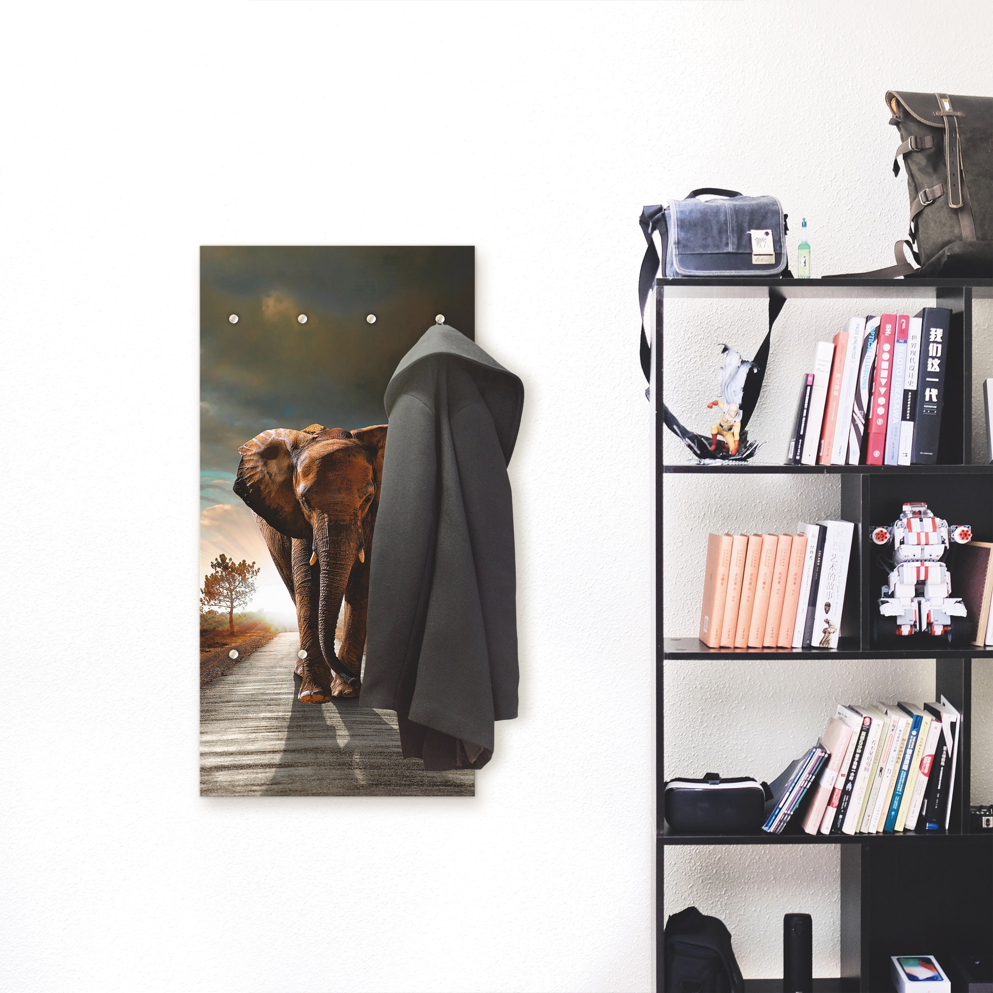 Image of Artland Garderobenleiste »Ein Elefant läuft auf der Strasse«, platzsparende Wandgarderobe aus Holz mit 6 Haken, geeignet für kleinen, schmalen Flur, Flurgarderobe bei Ackermann Versand Schweiz