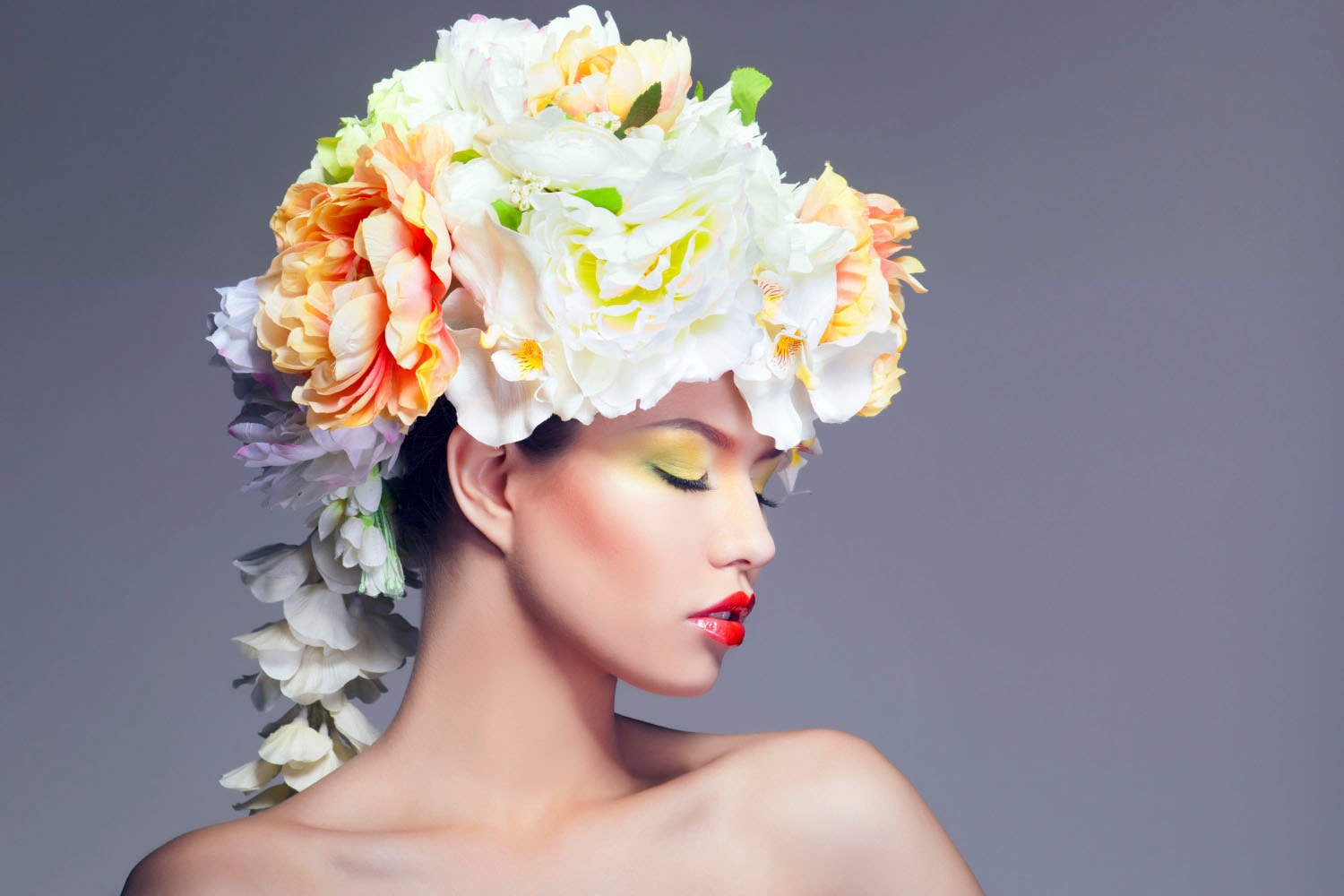 Image of queence Acrylglasbild "Frau mit Blumenhut" Bilder von Frauen Blumen Fashion Frau Kunst Fine Art-Print in Galeriequalität