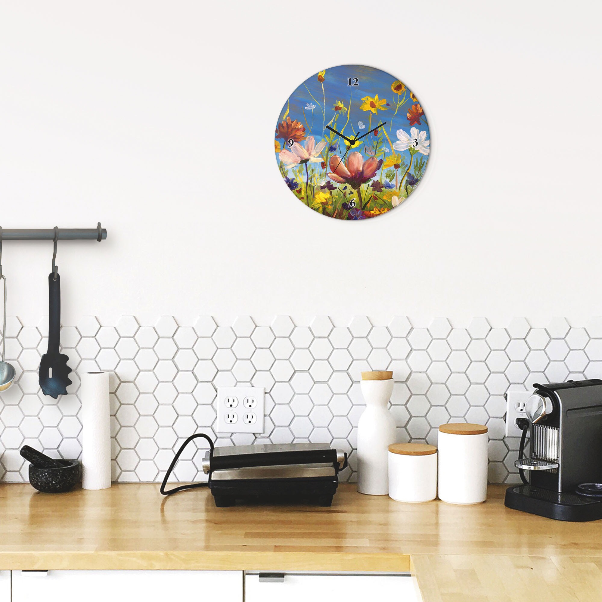 Artland Wanduhr »Glasuhr rund Wildblumenwiese« wahlweise mit Quarz- oder Funkuhrwerk, lautlos ohne Tickgeräusche