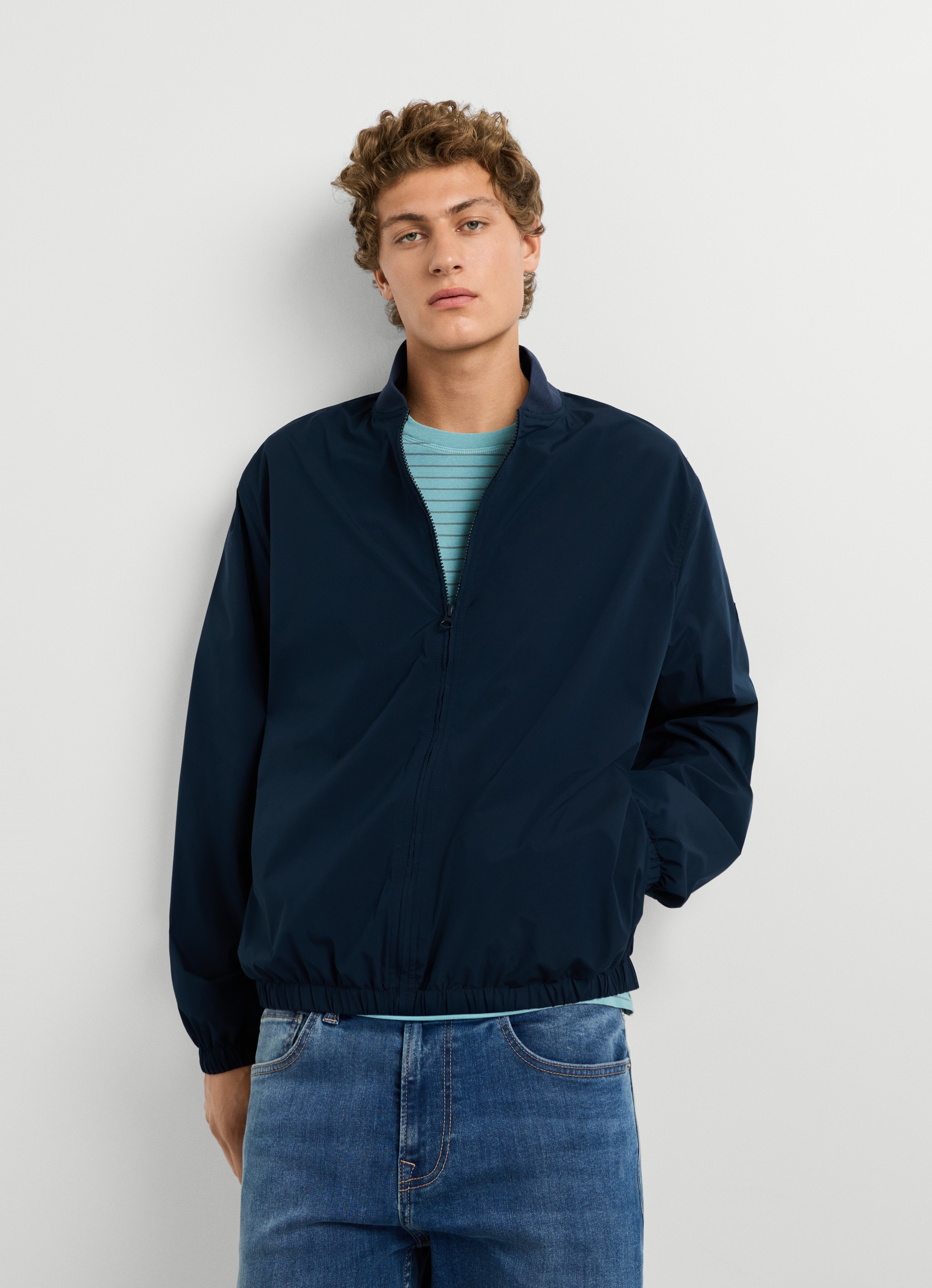 Pepe Jeans Bomberjacke »BELVEDERE« mit Stehkragen, Aufnäher