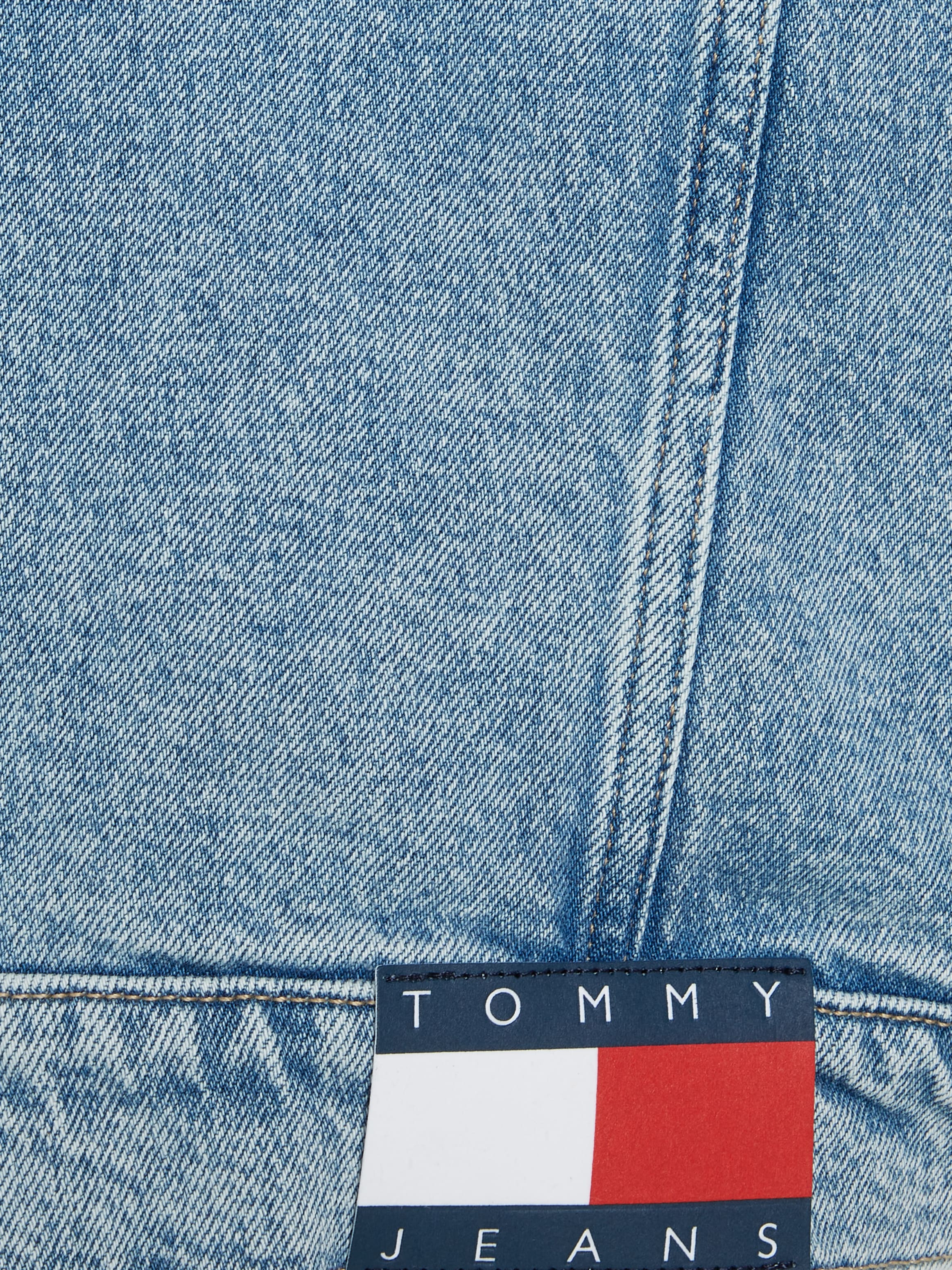 Tommy Jeans Curve Jeansjacke »CRV OVR TRUCKER JACKET CG4114«, Grosse Grössen
