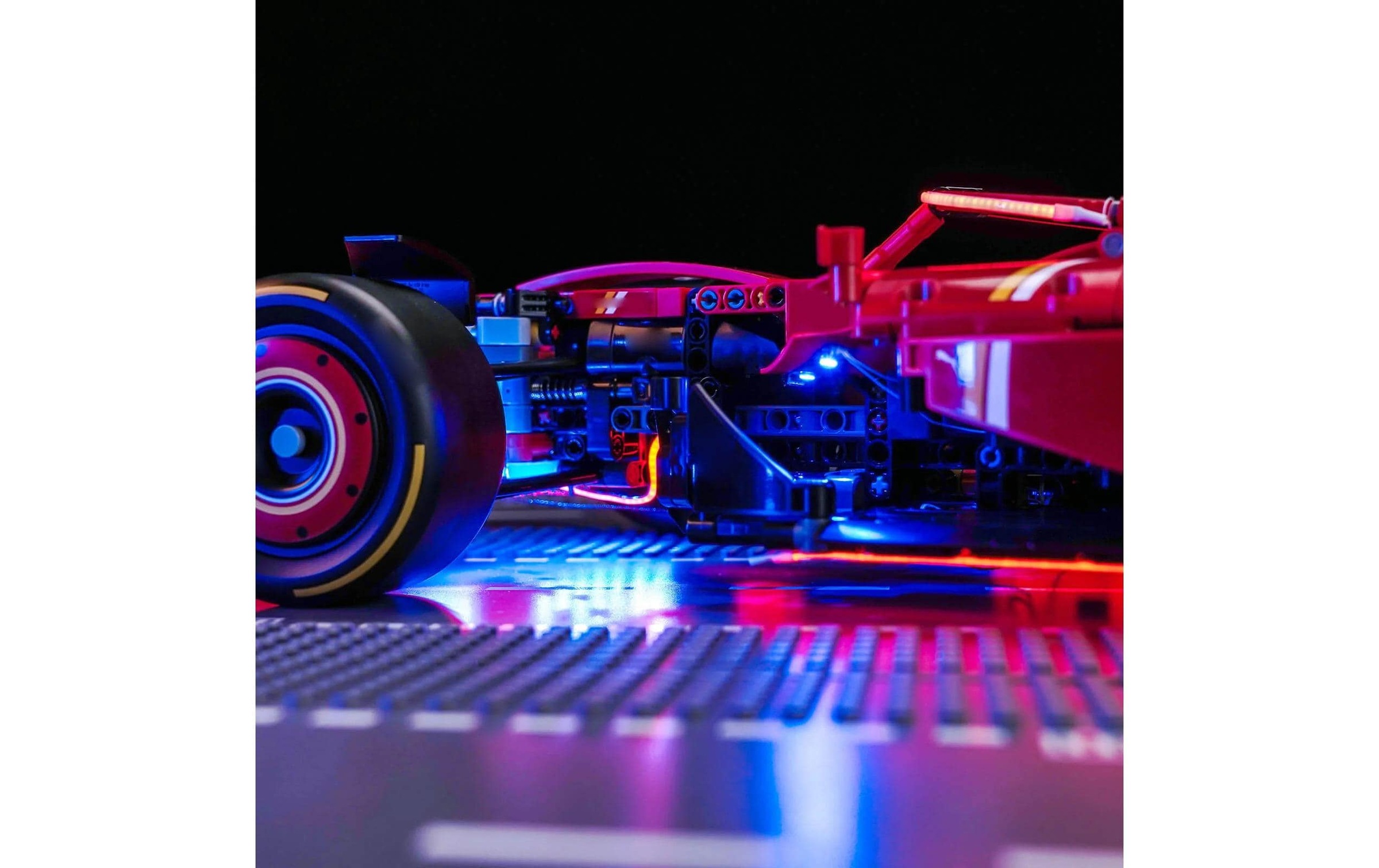 Image of Steinbaukasten "BrickBling LED-Licht-Set für LEGO Ferrari SF-24 F1 Rennauto -42207"