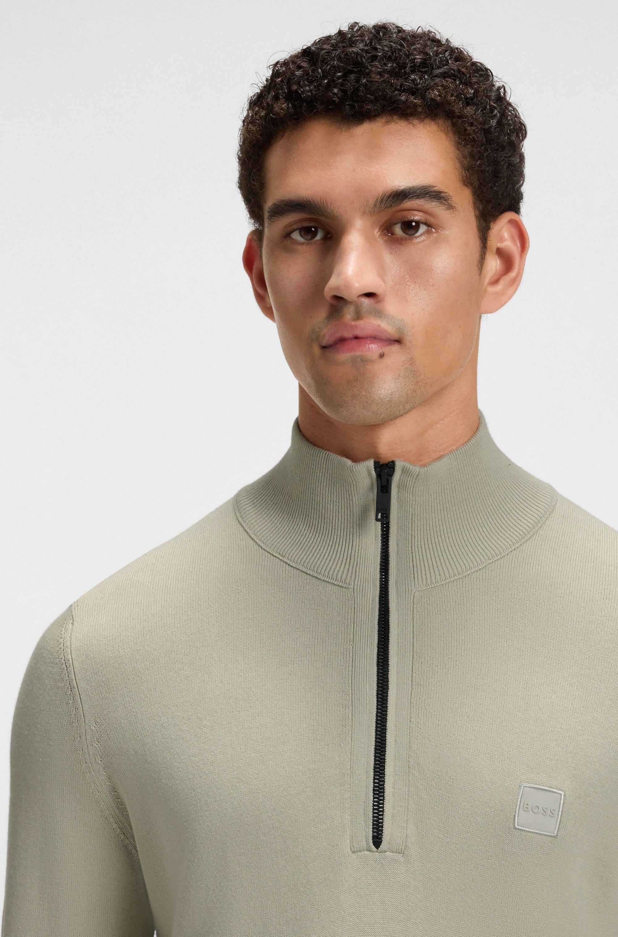 BOSS ORANGE Rollkragenpullover »Kanobix« Regular fit, Stehkragen mit Reissverschluss, Ton-in-Ton Logo