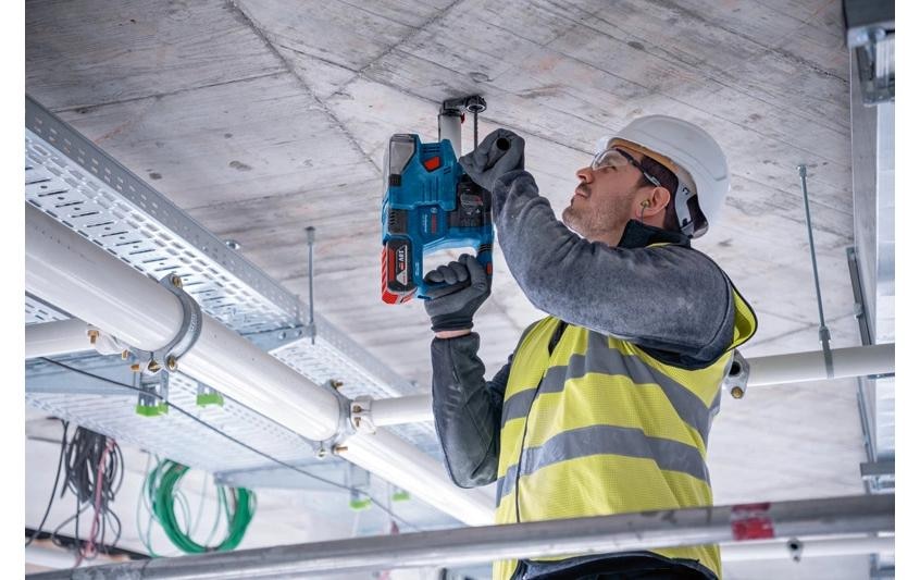 Bosch Professional Bohrhammer »mit SDS plus GBH 18 V-22« Set,  Mit 2 Akkus und 1 Ladegerät