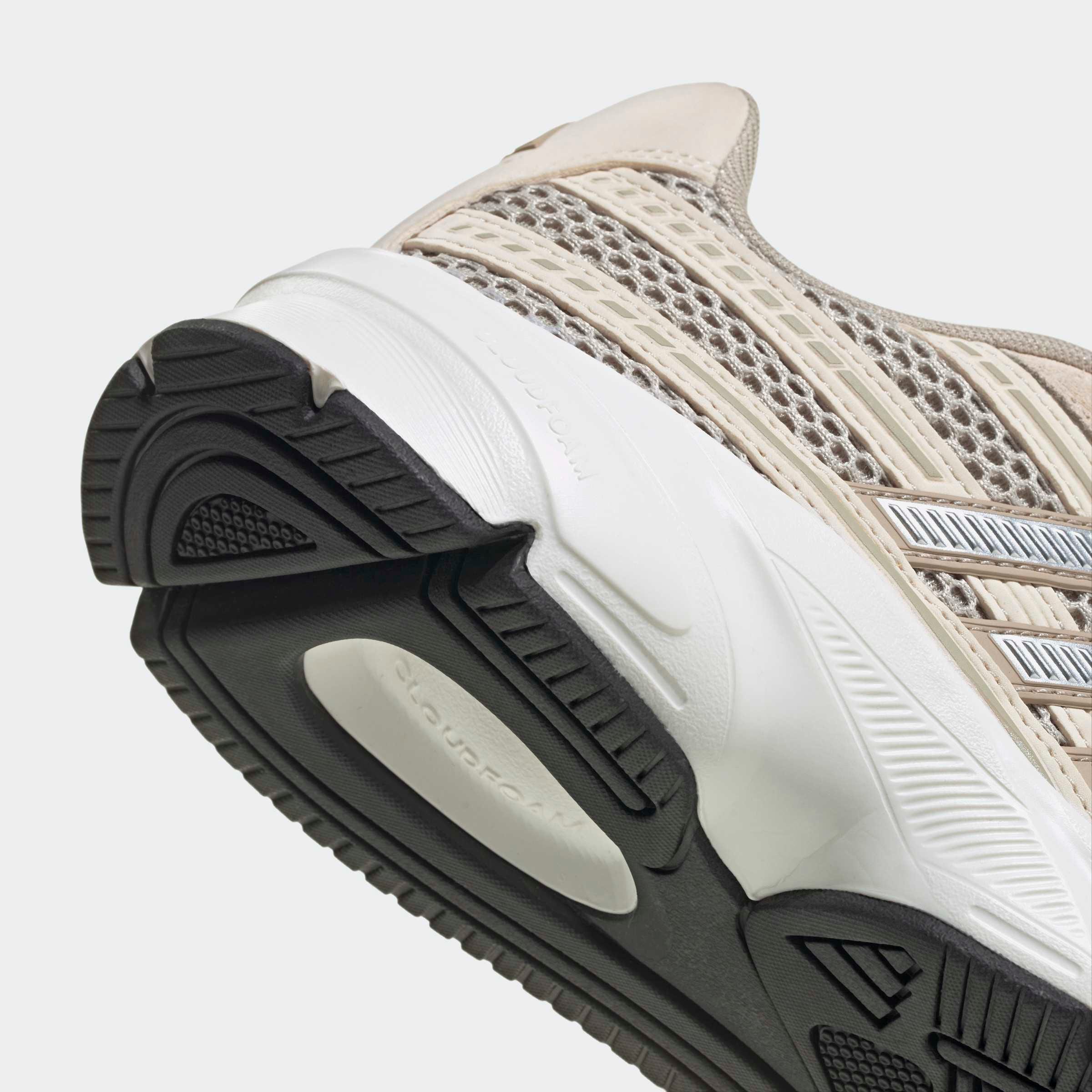 adidas Sportswear Sneaker »TECHNOCHAOS 2000«  inspiriert vom Design des adistar control