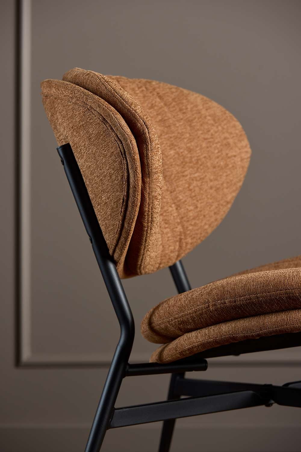 ACTONA GROUP Loungesessel »Burma« Terracotta Stoff, schwarze Stahlbeine, Sitzhöhe: 43 cm