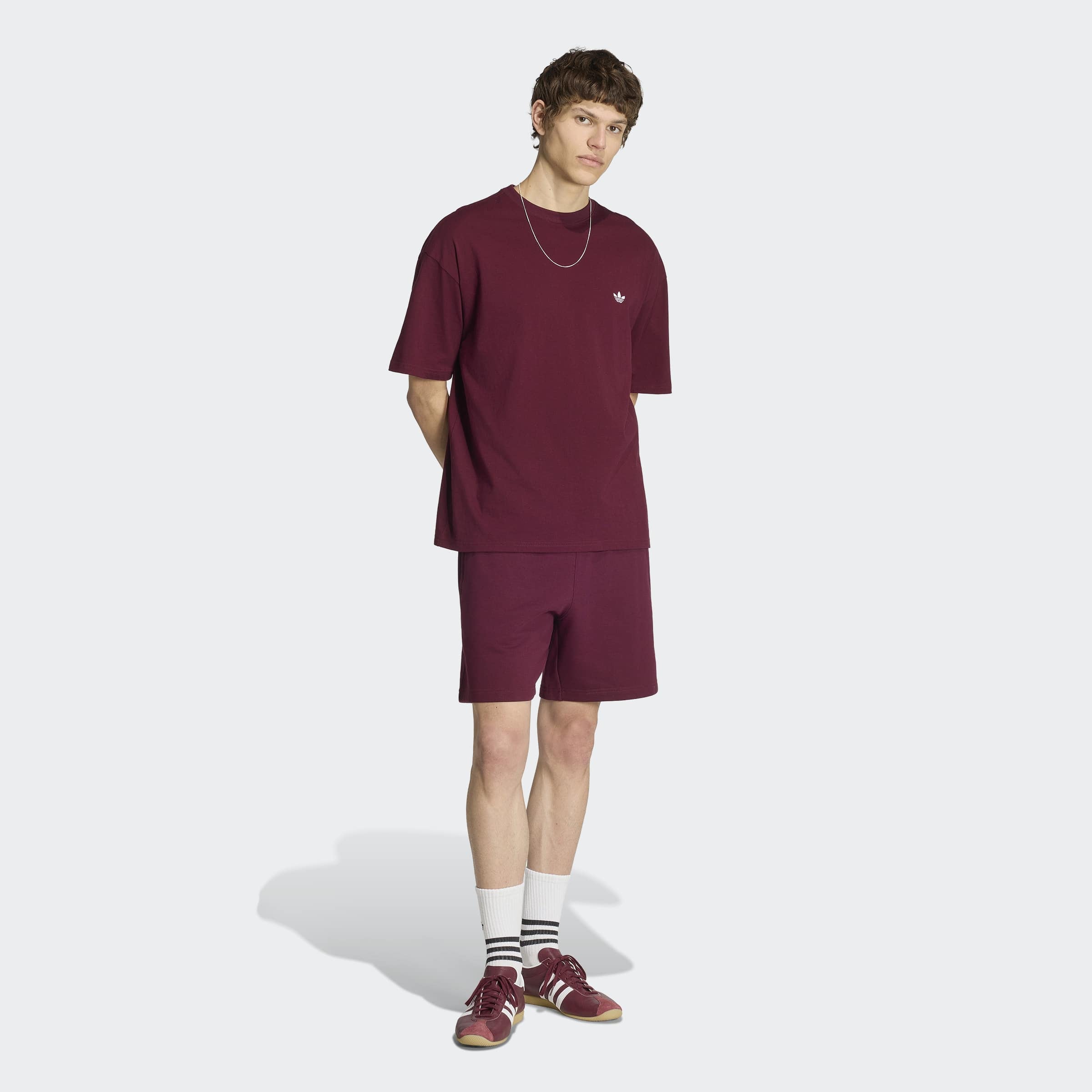 adidas Originals T-Shirt »ESS TEE« für Erwachsene, mit Rundhalsausschnitt, ohne Verschluss, aus Baumwolle