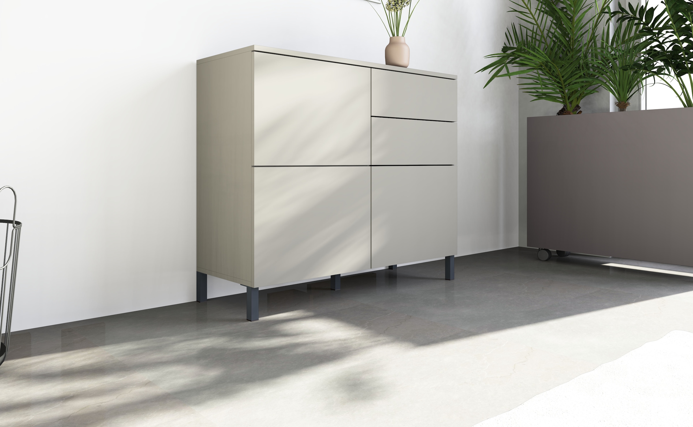 borchardt Möbel Commode »Haama, modern, grifflos, Metallfüsse, praktisch,  3 Türen« Push-To-Open, verstellbare Einlegeböden, viel Stauraum, Breite 93cm