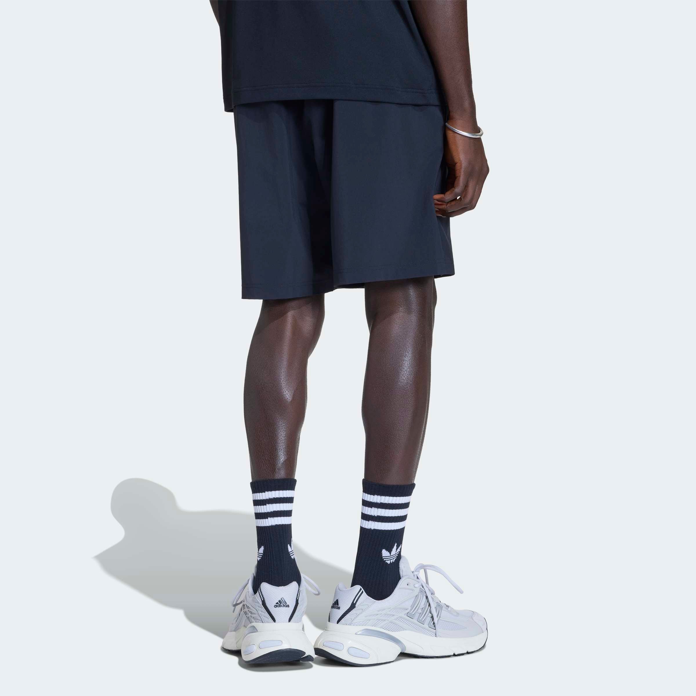 adidas Originals Short »TECH ESS WV SHO«