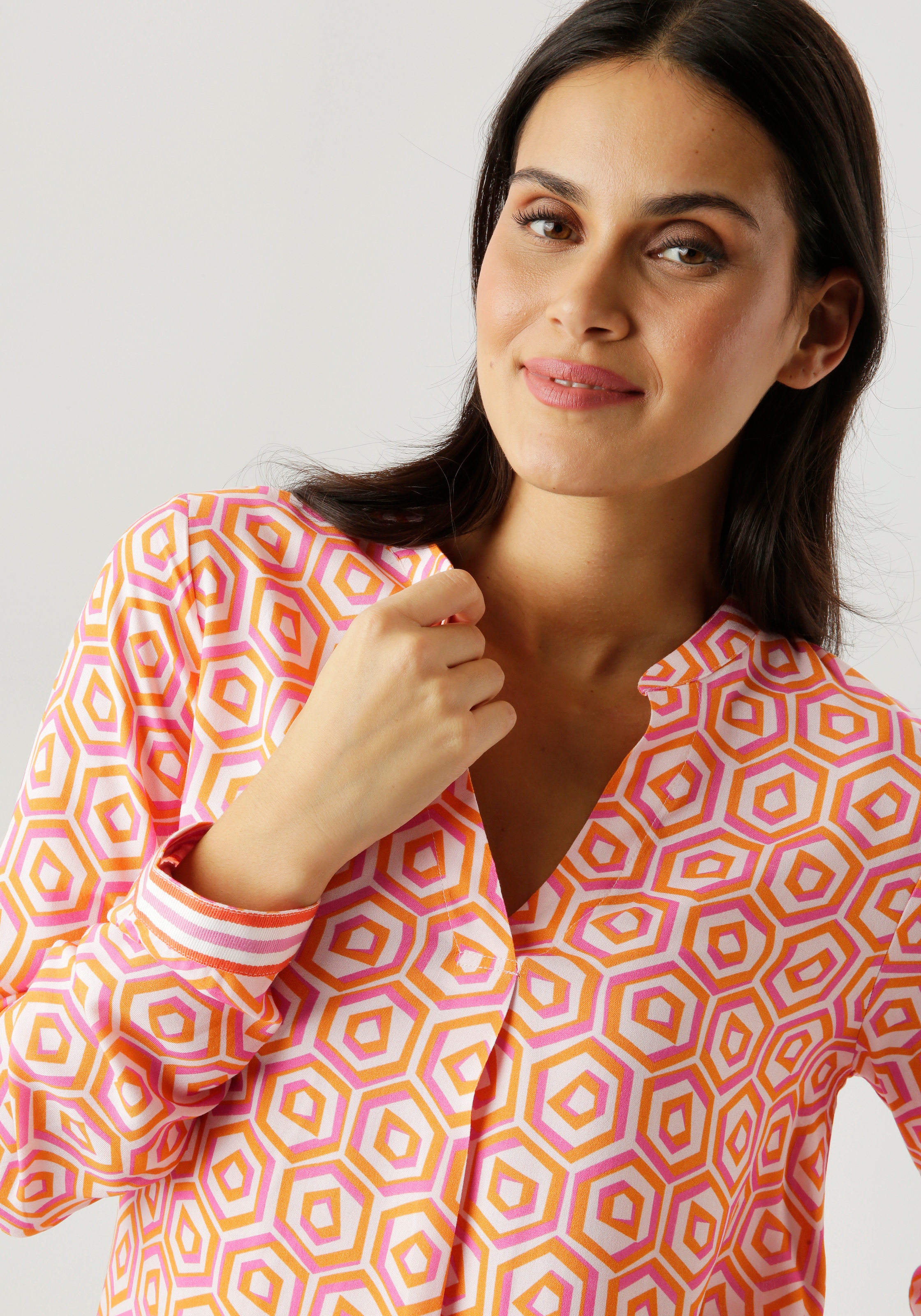 Aniston SELECTED Schlupfbluse mit angesagter geometrischer Wabenmusterung -NEUE KOLLEKTION