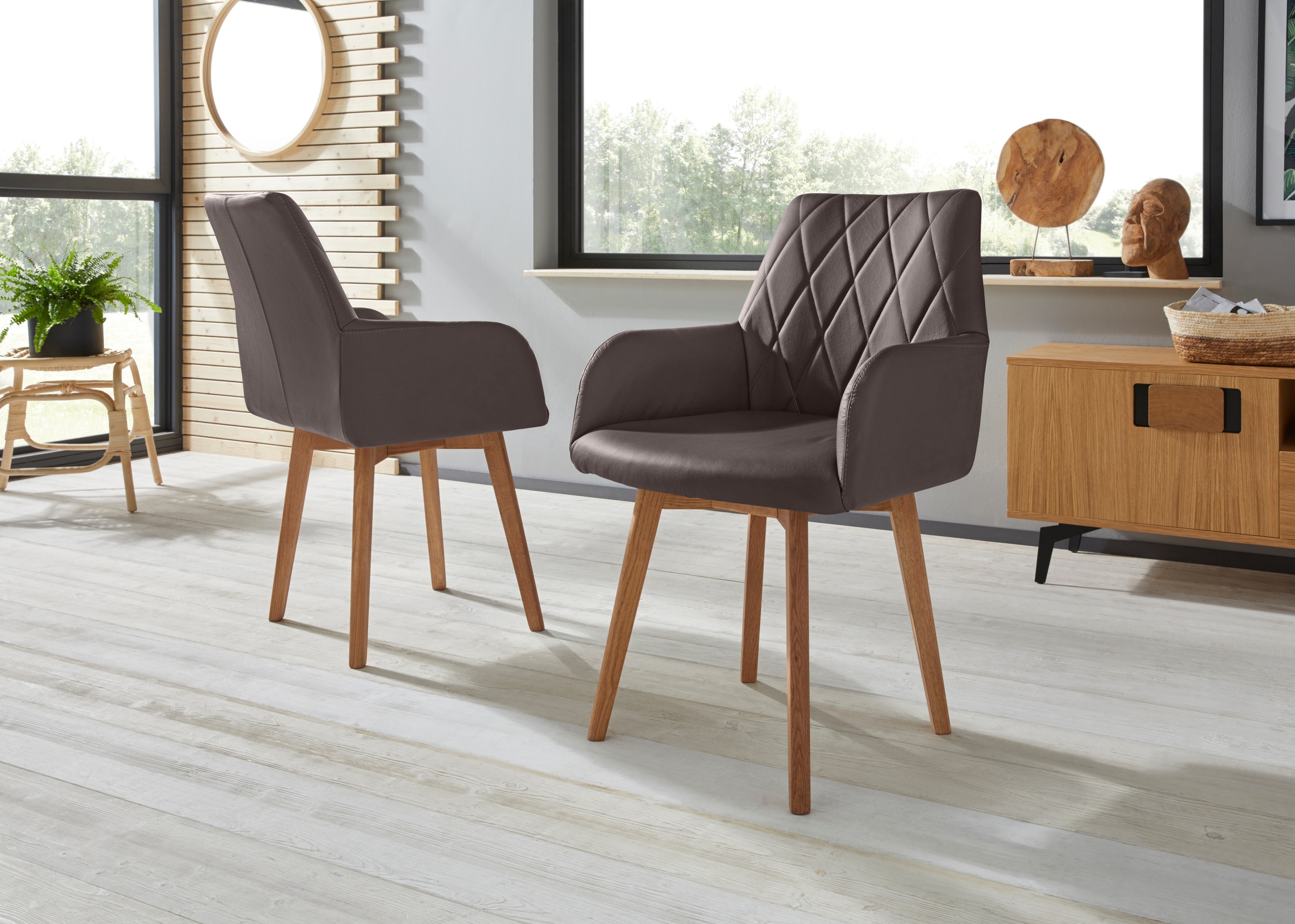 Image of Premium collection by Home affaire Armlehnstuhl »Brest«, (Set), 2 St., Leder, Bezug in Leder oder Microfaser, Gestell ist Eiche Massivholz geölt bei Ackermann Versand Schweiz