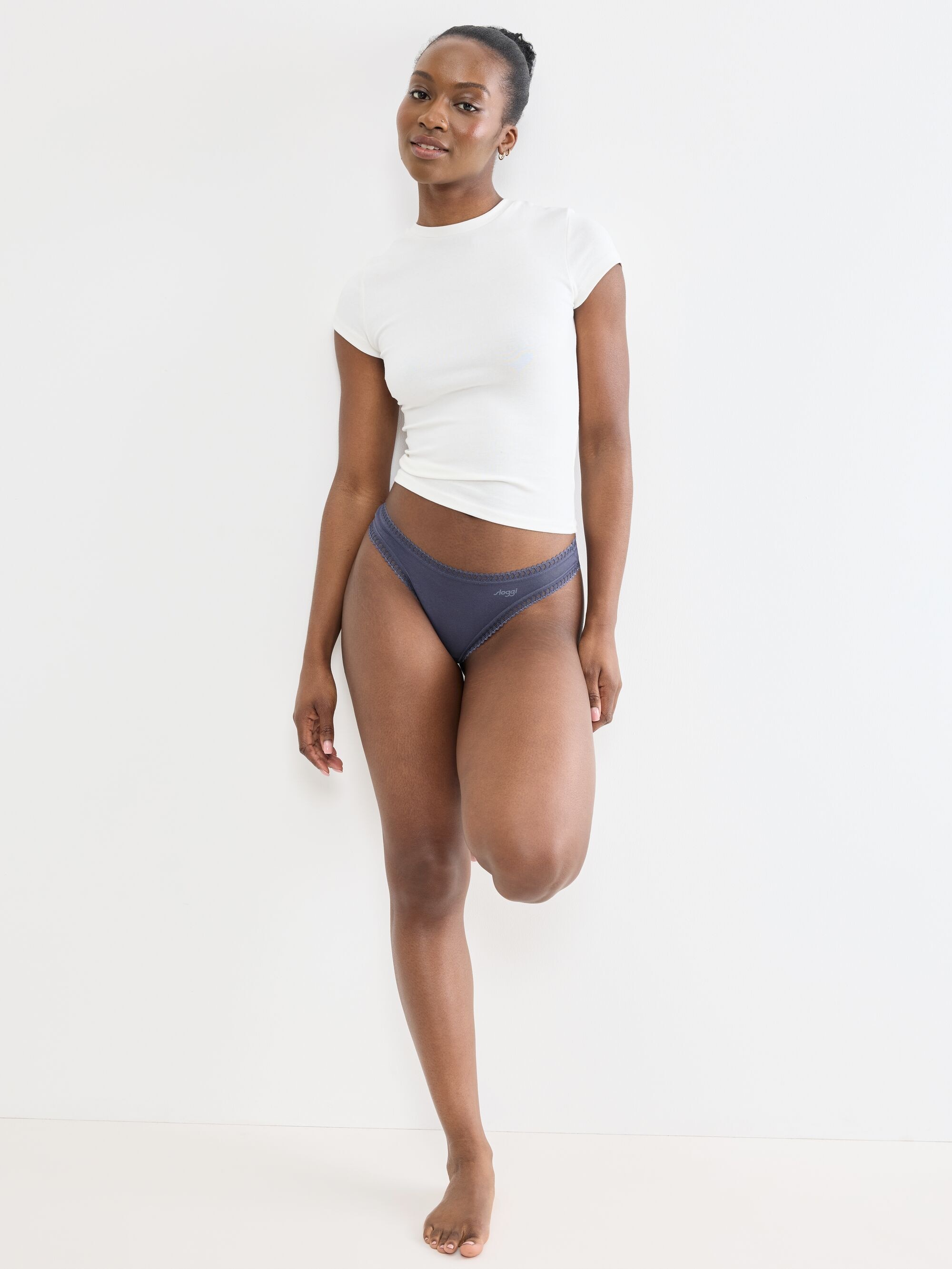 sloggi String »GO Crush« détails en dentelle extensible, multipack, mélange coton, confortable