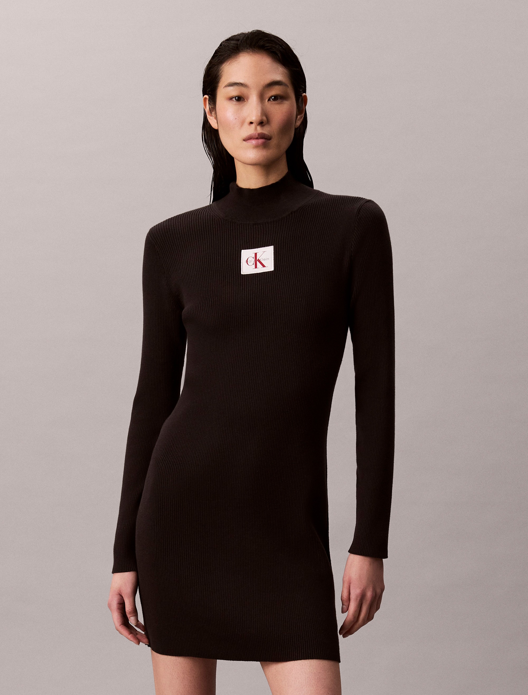 Image of Calvin Klein Jeans Strickkleid "LS T NECK MINI DRESS" Ohne Tasche Mit Rundhalsausschnitt, figurbetont