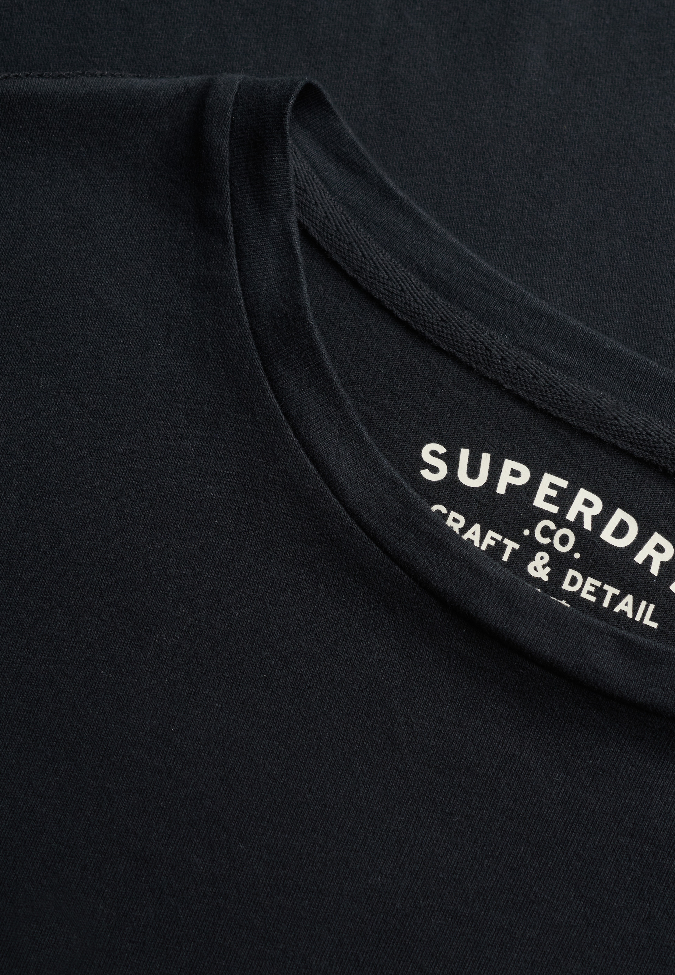 Superdry Shirt à col rond »CLASSIC ESSENTIAL TEE«