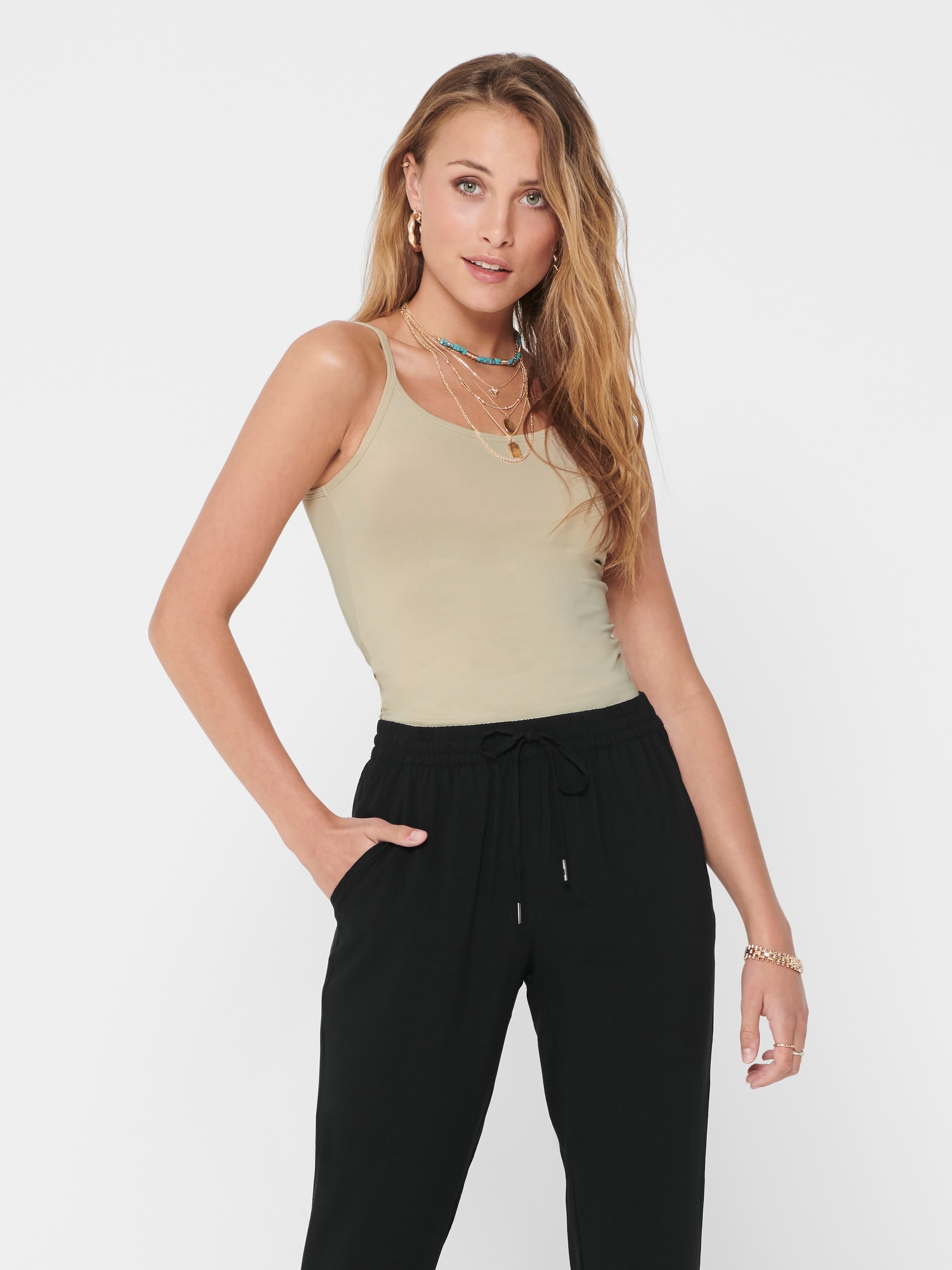 ONLY Top à bretelles »ONLLOVE STRAP SINGLET NOOS JRS« Baumwollmischung